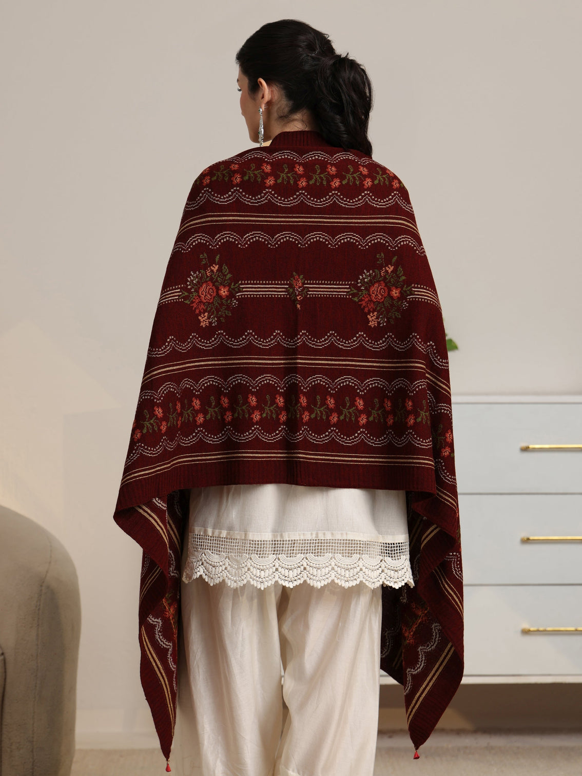 Mameraa Maroon Floral Knitted Acrylic Wrap Shawl