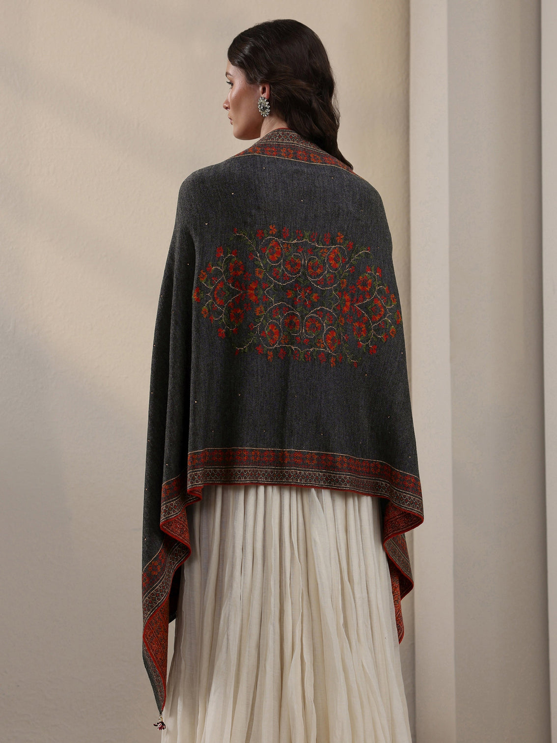 Mameraa Dark Grey Floral Knitted Acrylic Wrap Shawl