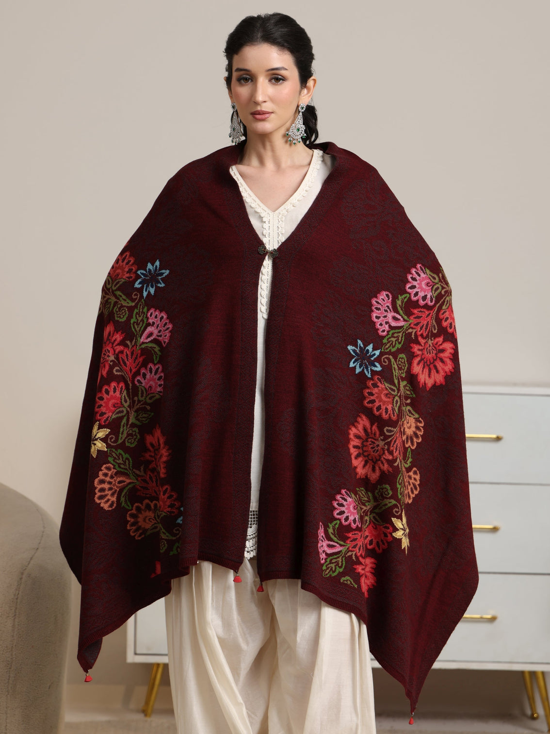 Mameraa Maroon Floral Knitted Acrylic Wrap Shawl