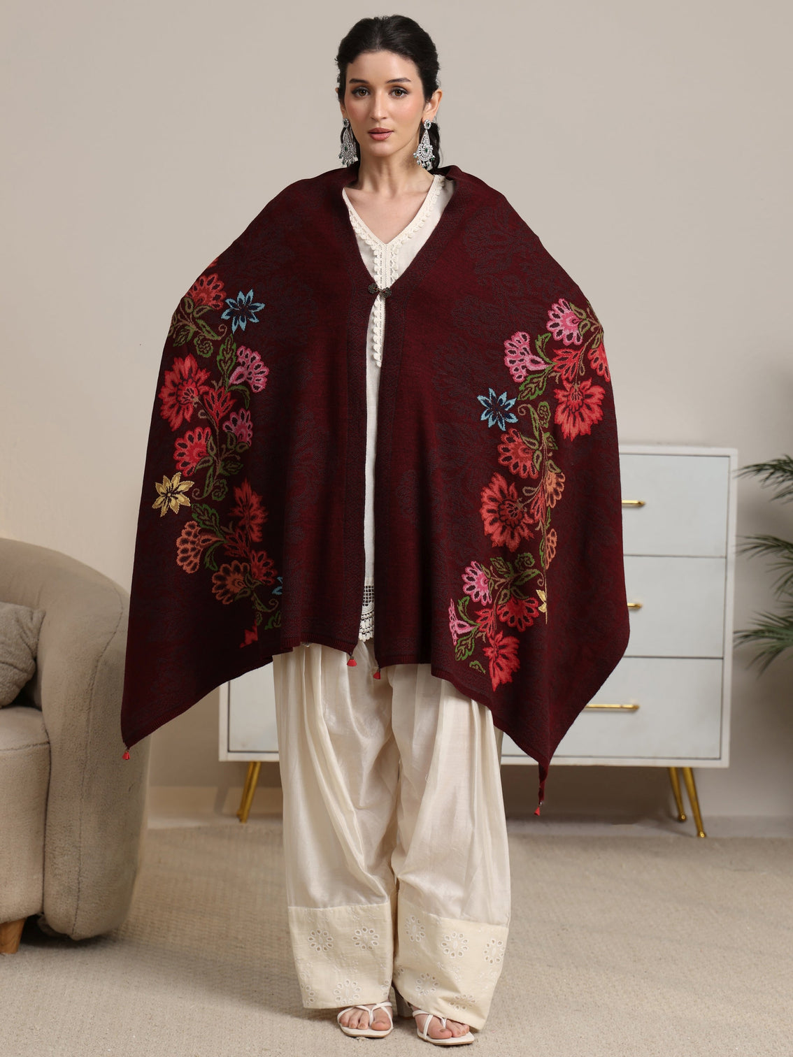 Mameraa Maroon Floral Knitted Acrylic Wrap Shawl