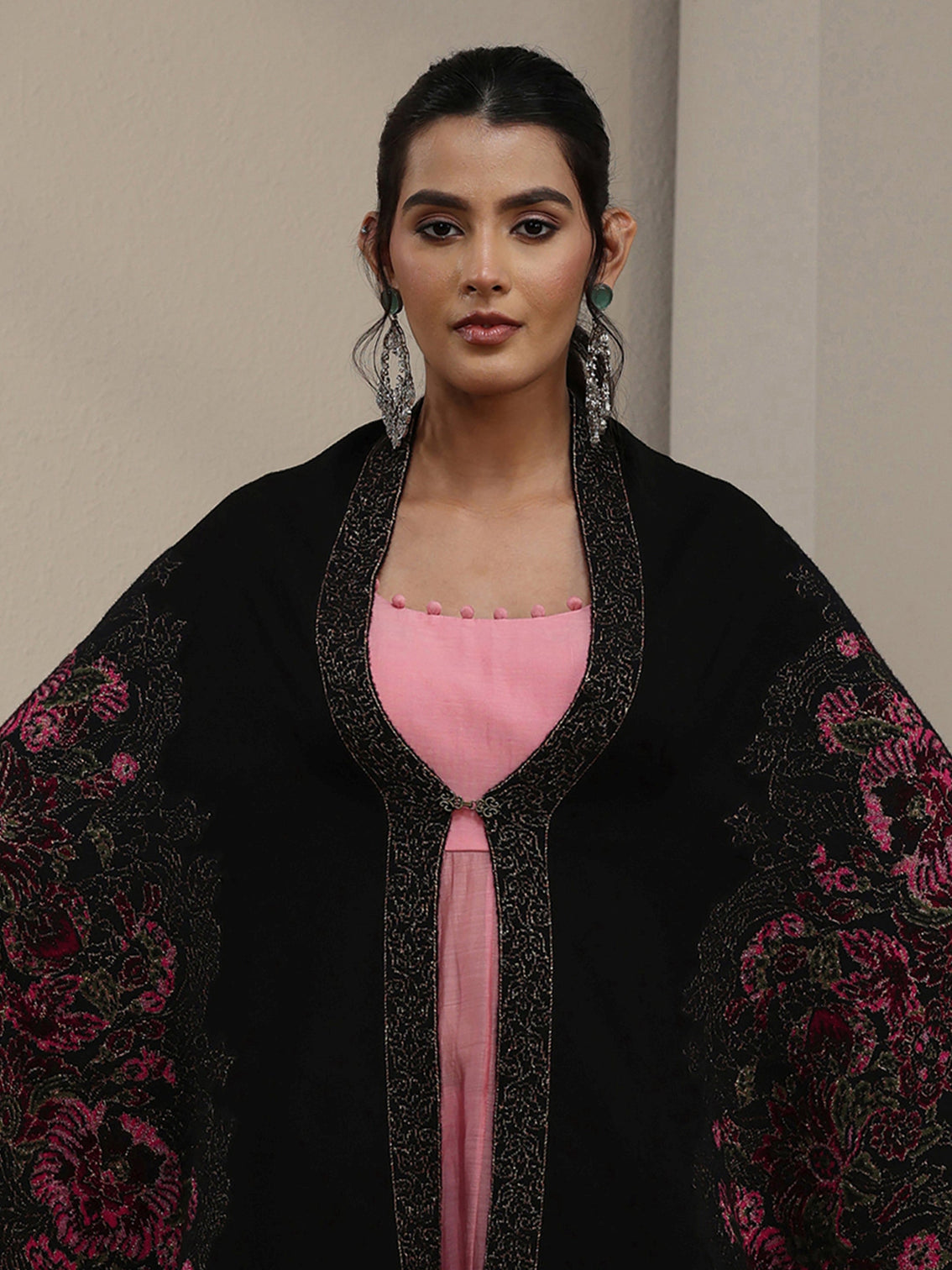 Mameraa Black Floral Knitted Acrylic Wrap Shawl