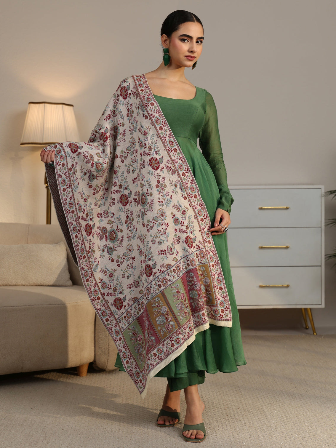 Mameraa Off White Floral Knitted Acrylic Shawl