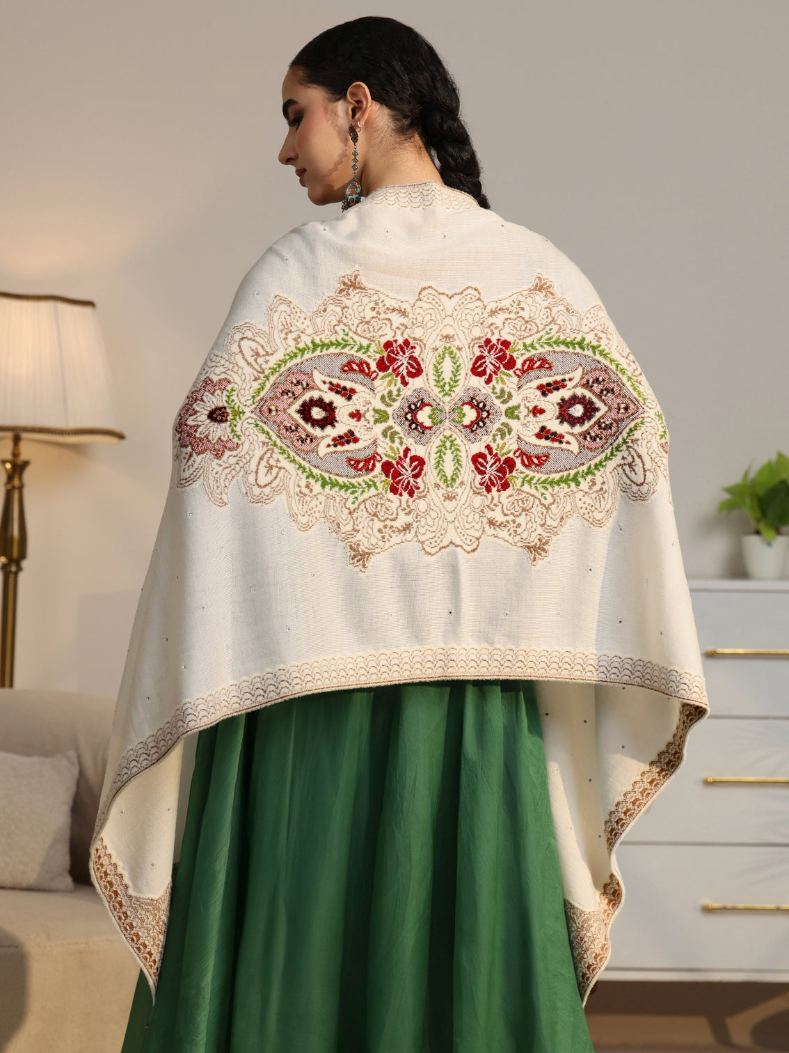 Mameraa White Floral Knitted Acrylic Wrap Shawl