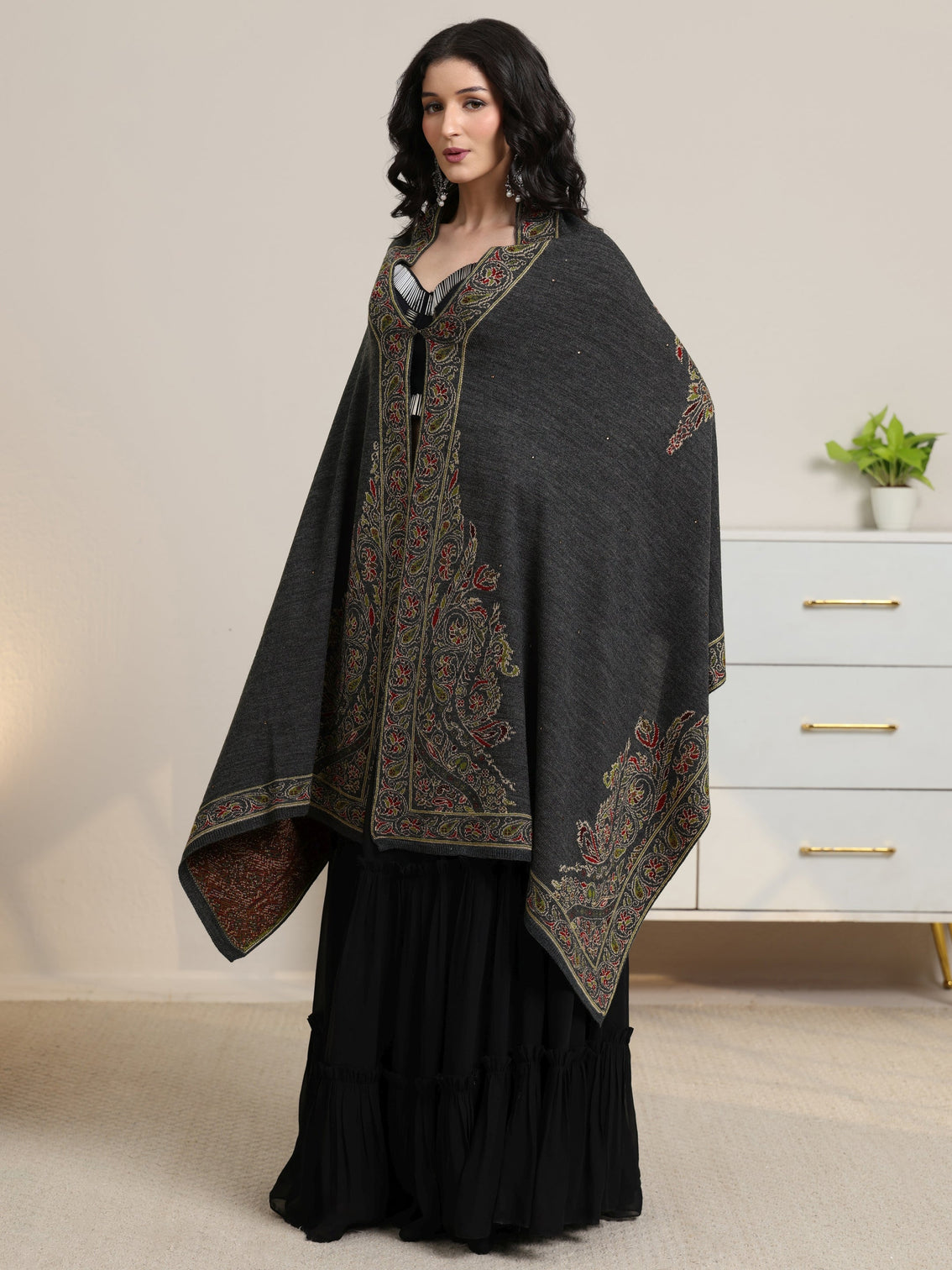 Mameraa Dark Grey Floral Knitted Acrylic Wrap Shawl
