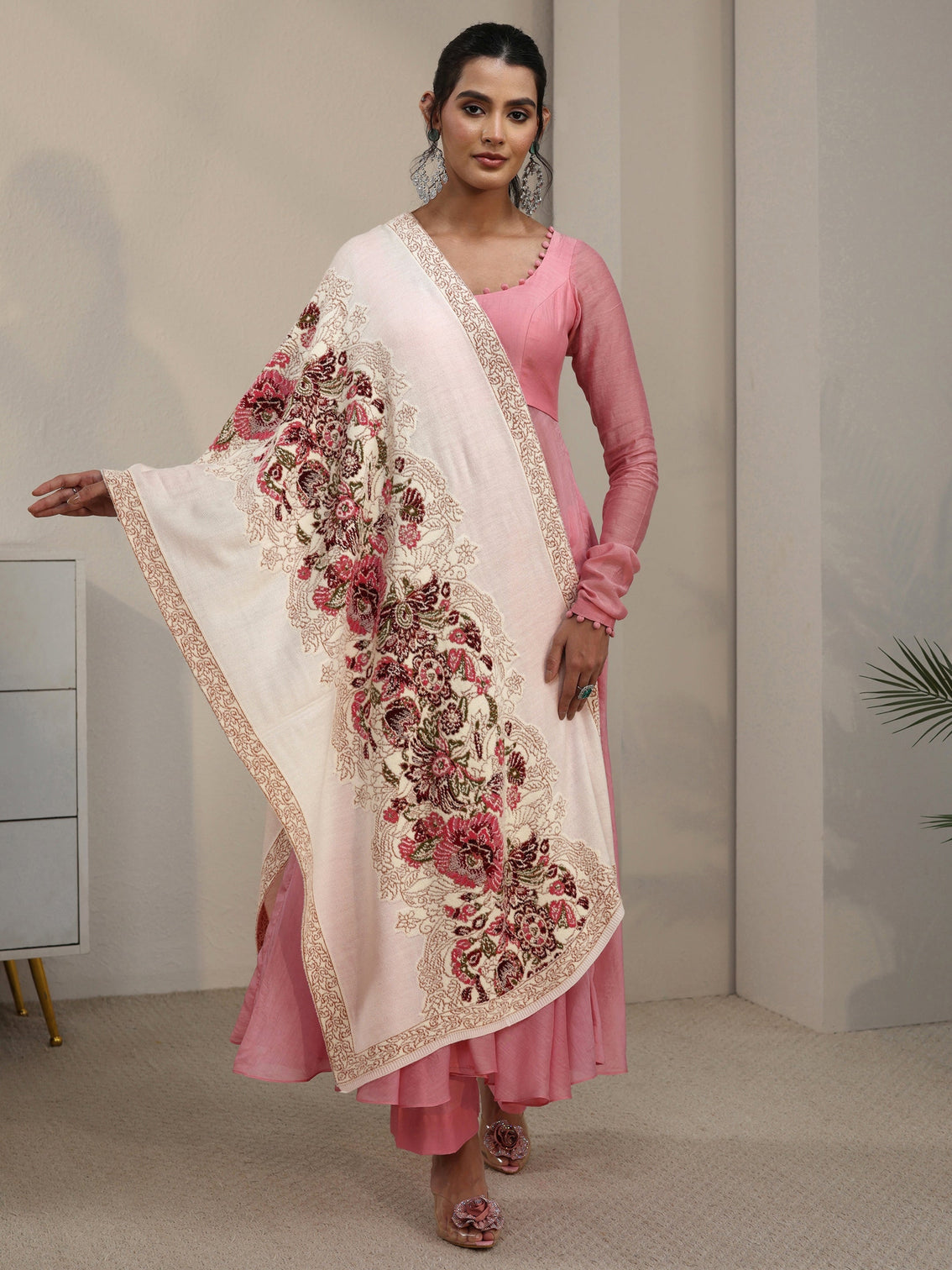 Mameraa Off White Floral Knitted Acrylic Shawl