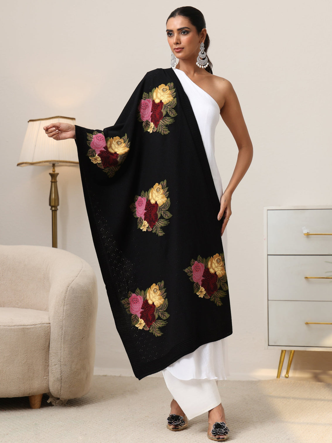 Mameraa Black Floral Knitted Acrylic Shawl