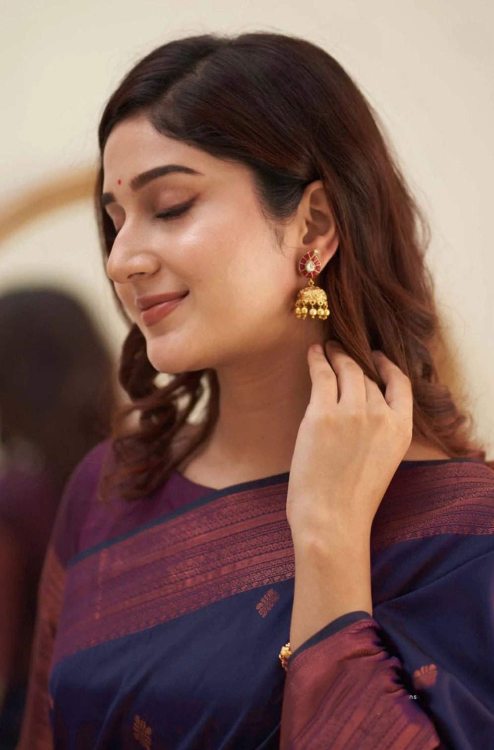 Groovy Navy Blue Soft Silk Saree With Scrumptious Blouse Piece
