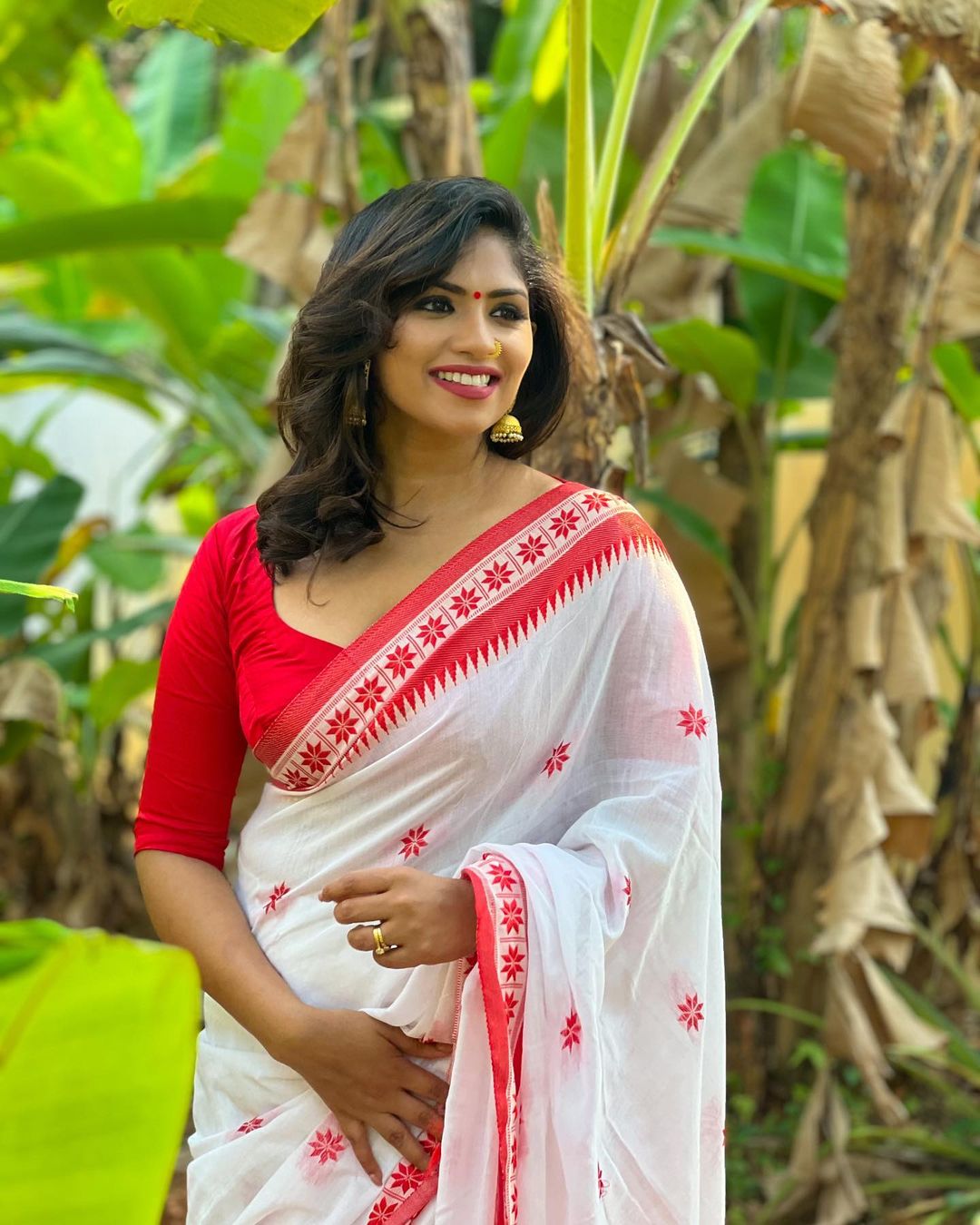 Transcendent White Soft cotton Silk With Stylish Blouse Piece