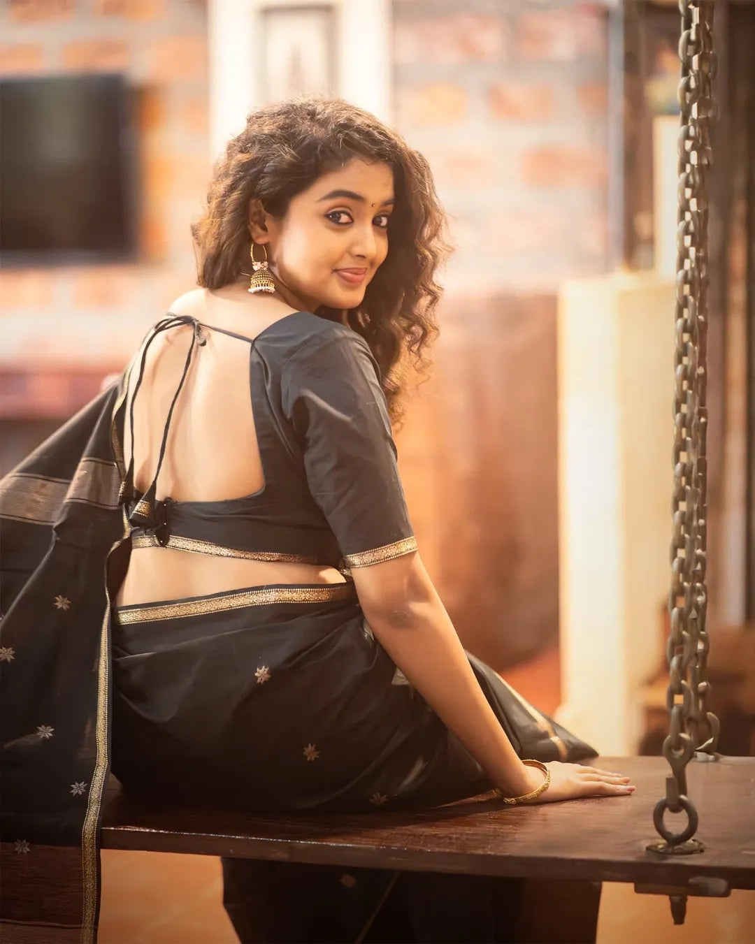 Invaluable Black Cotton Silk Saree With Woebegone Blouse Piece