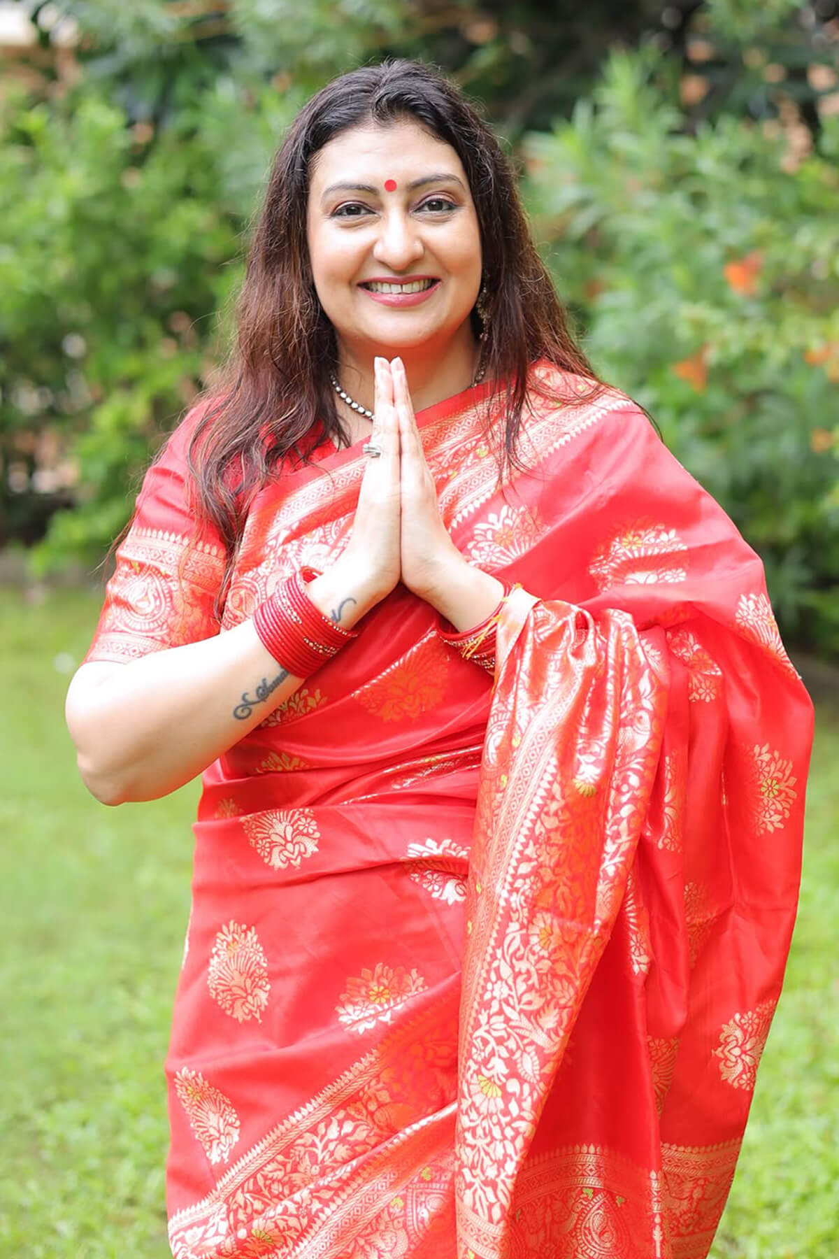 Juhi Parmar in Red Soft Silk Saree