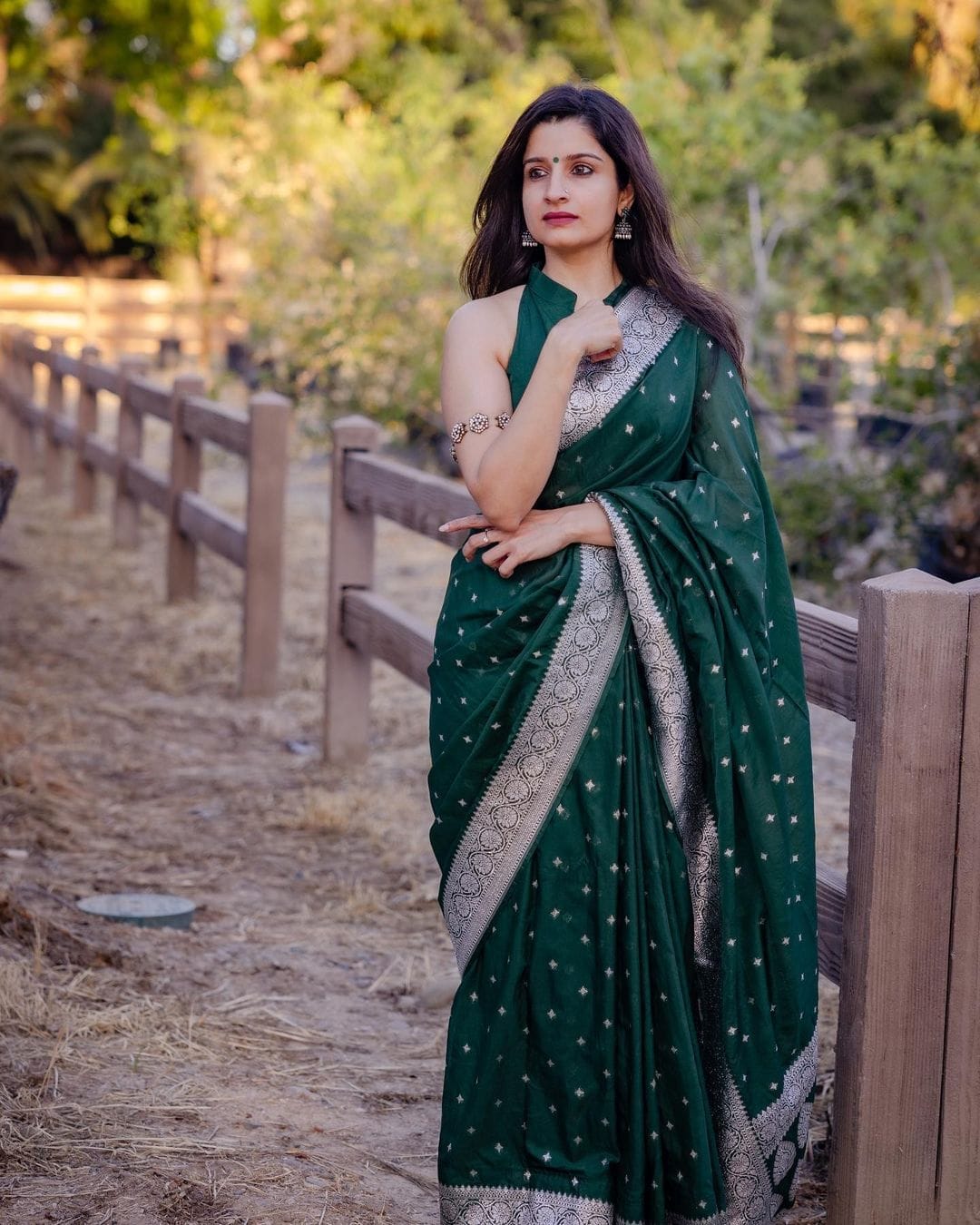 Moiety Green Cotton Silk Saree With Sensational Blouse Piece