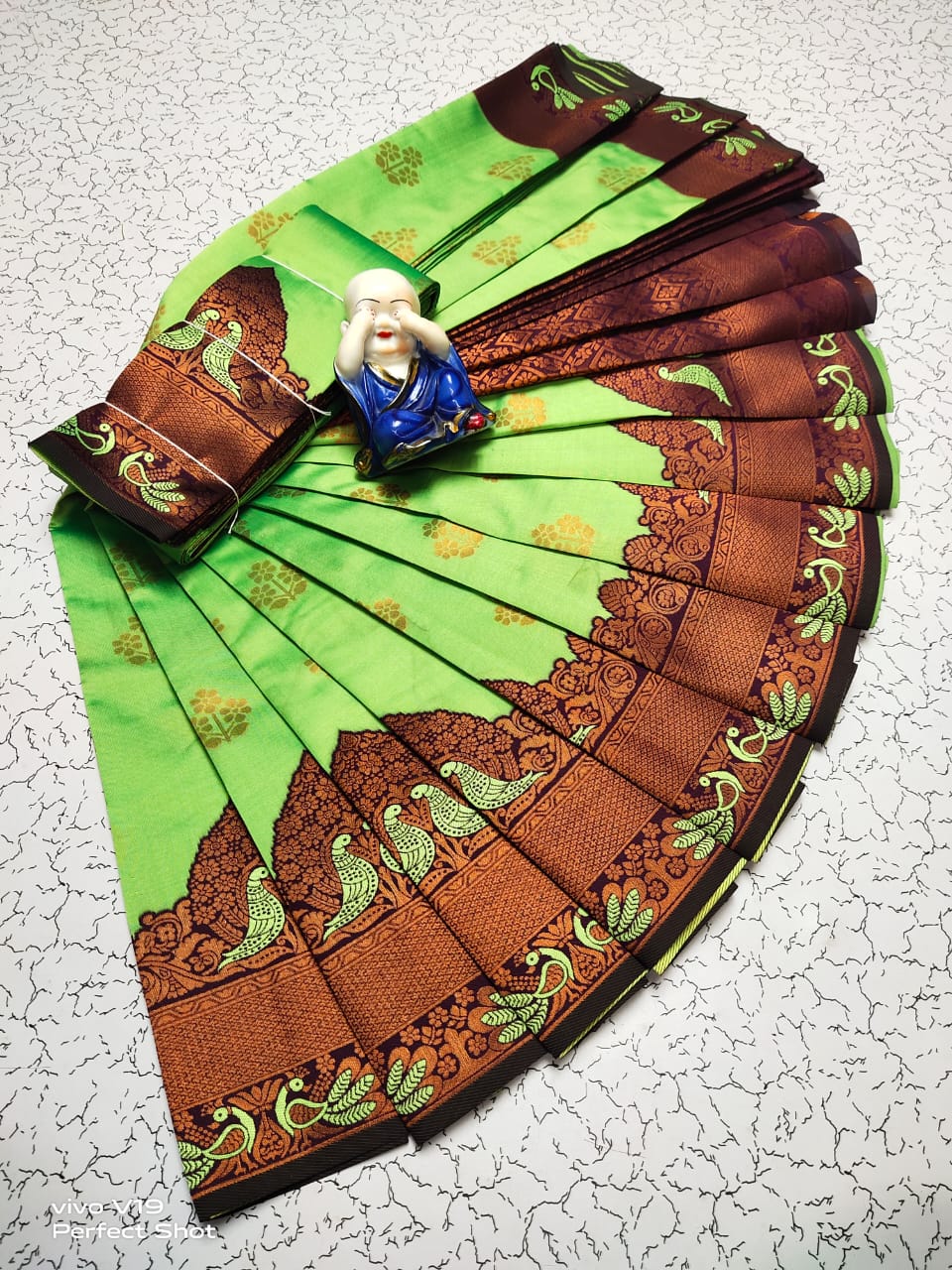 Imaginative Parrot Soft Banarasi Silk Saree With Woebegone Blouse Piece