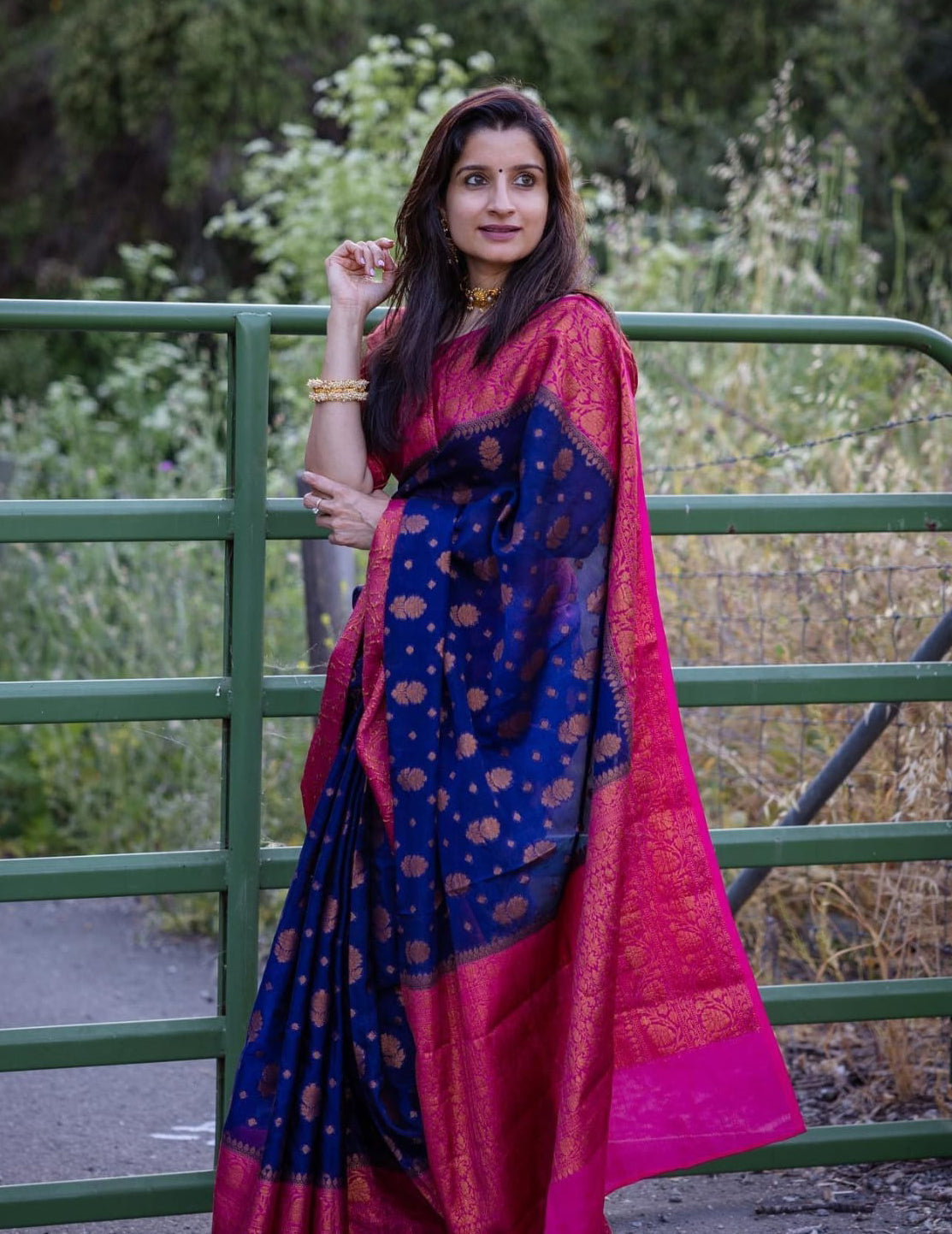 Hypnotic Blue Soft Silk Saree With Comely Blouse Piece