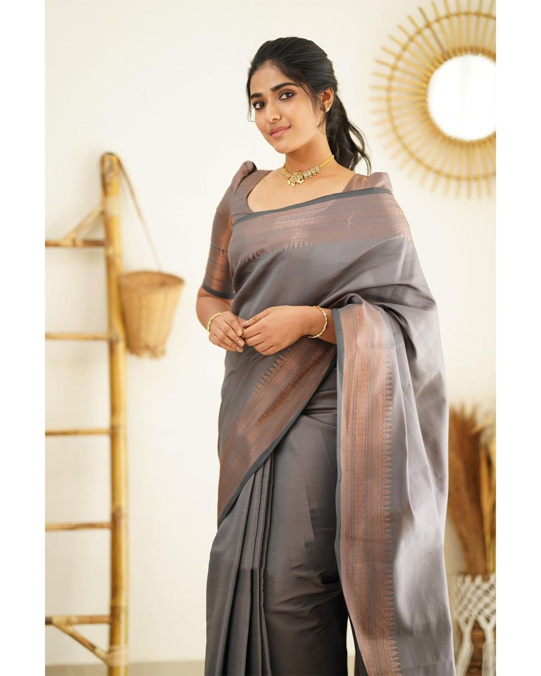 Magnetic Grey Soft Silk Saree With Palimpsest Blouse Piece
