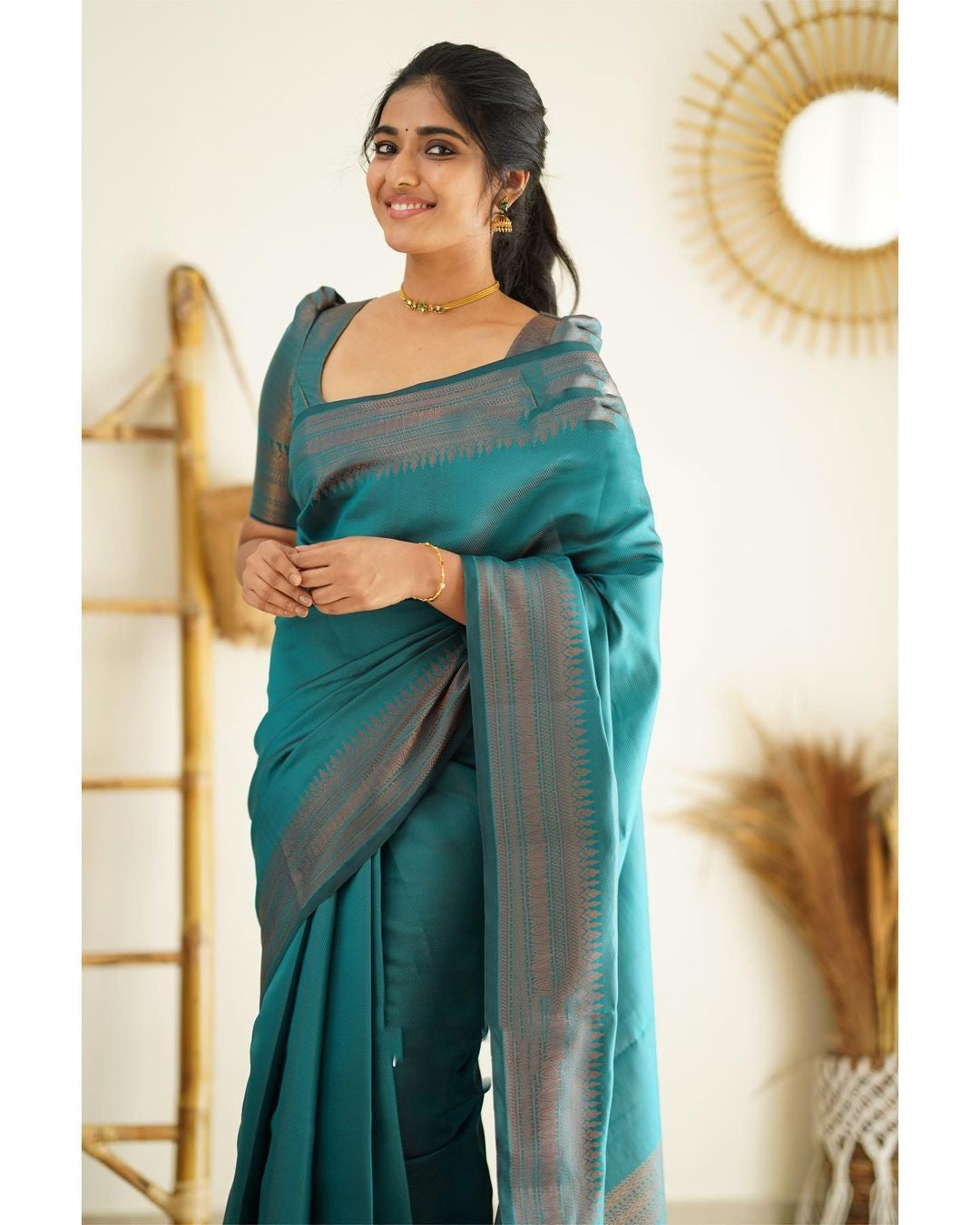 Eloquence Rama Soft Silk Saree With Lagniappe Blouse Piece