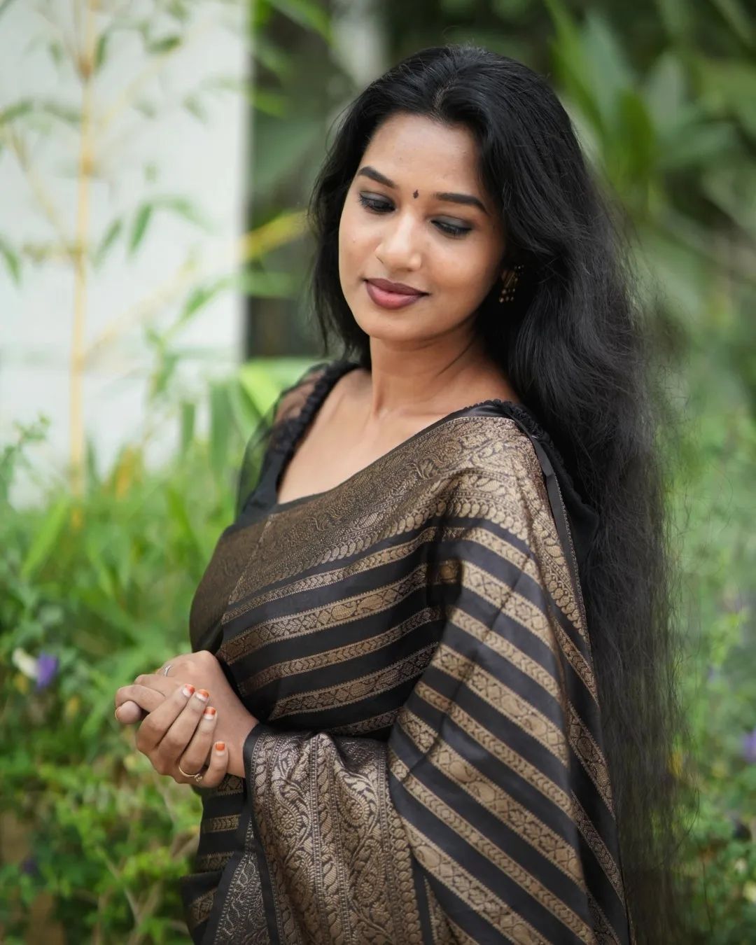 Excellent Black Soft Silk Saree With Luxuriant Blouse Piece