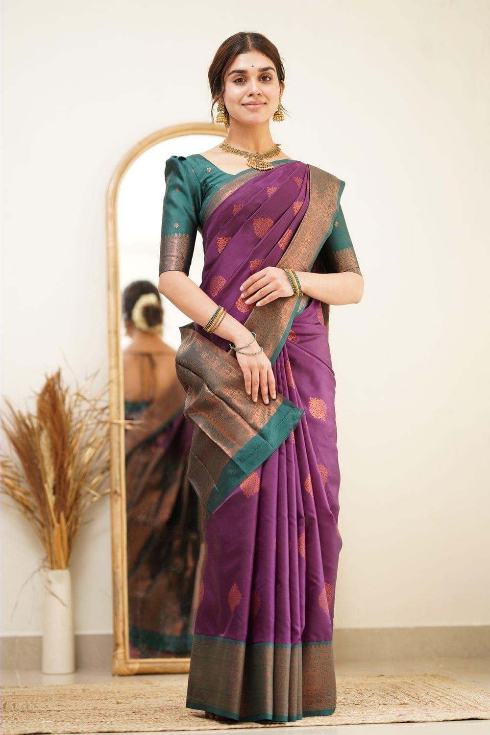 Amiable Purple Soft Silk Saree with Transcendent Blouse Piece
