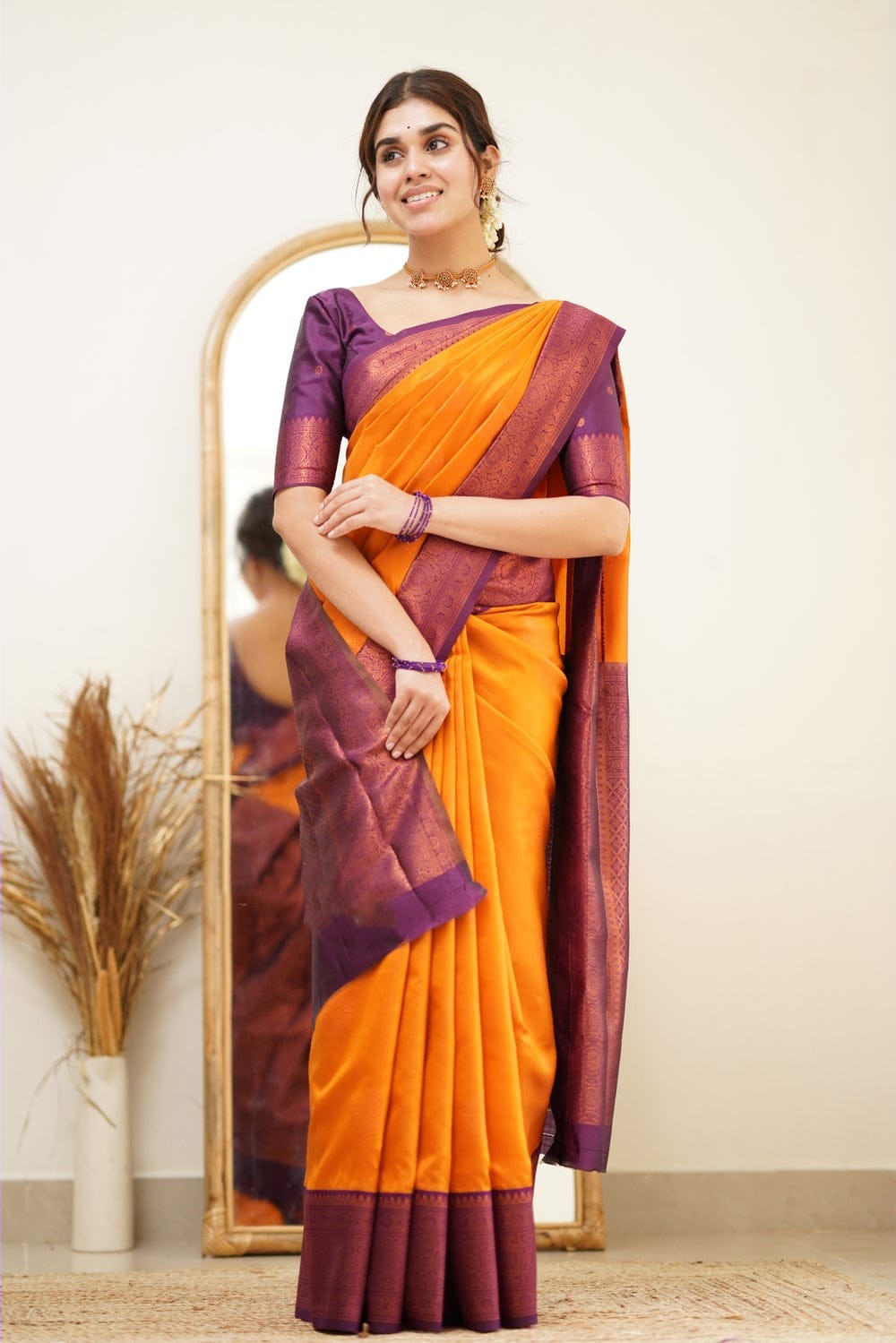 Smashing Yellow Soft Silk Saree with Proficient Artistic Piece
