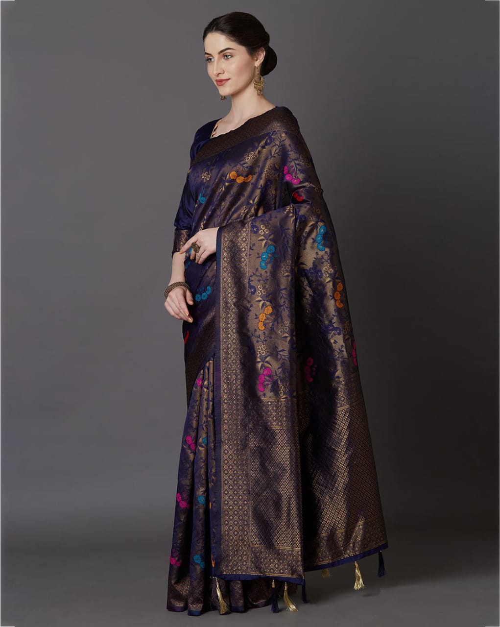 Brood Navy Blue Soft Banarasi Silk Saree With Intricate Blouse Piece