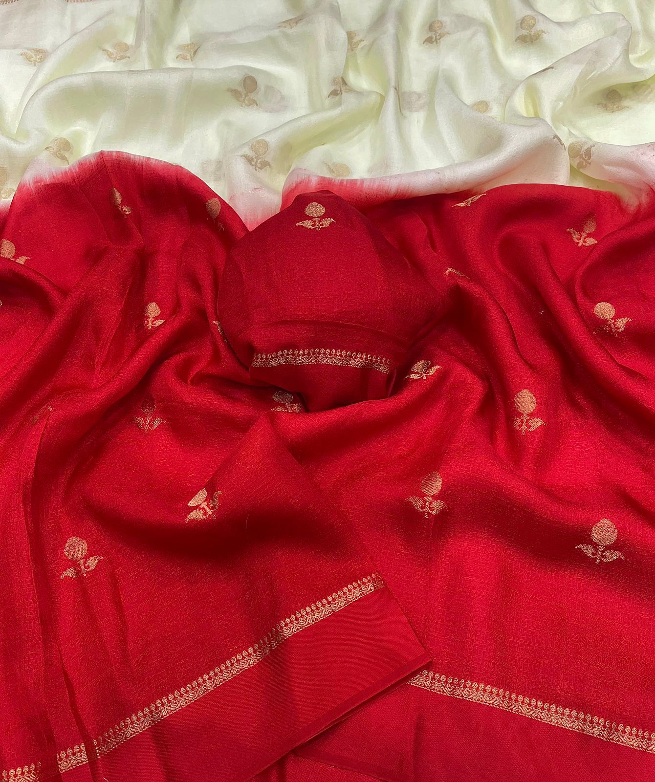 Quixotic Beige and Maroon Banarasi Khadi Silk Saree With Delectable Blouse Piece