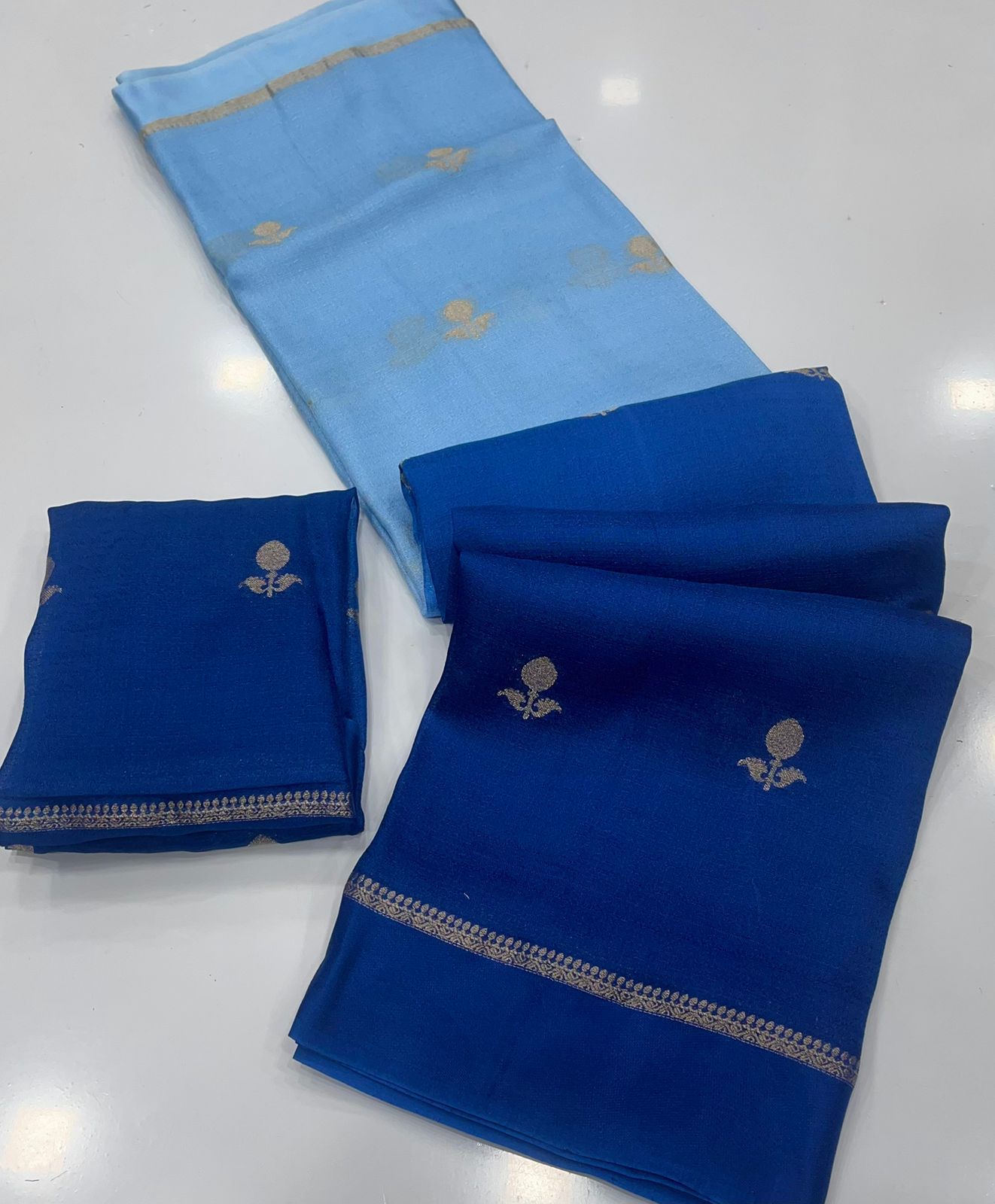 Quintessential Sky Blue Banarasi Khadi Silk Saree With Mesmeric Blouse Piece