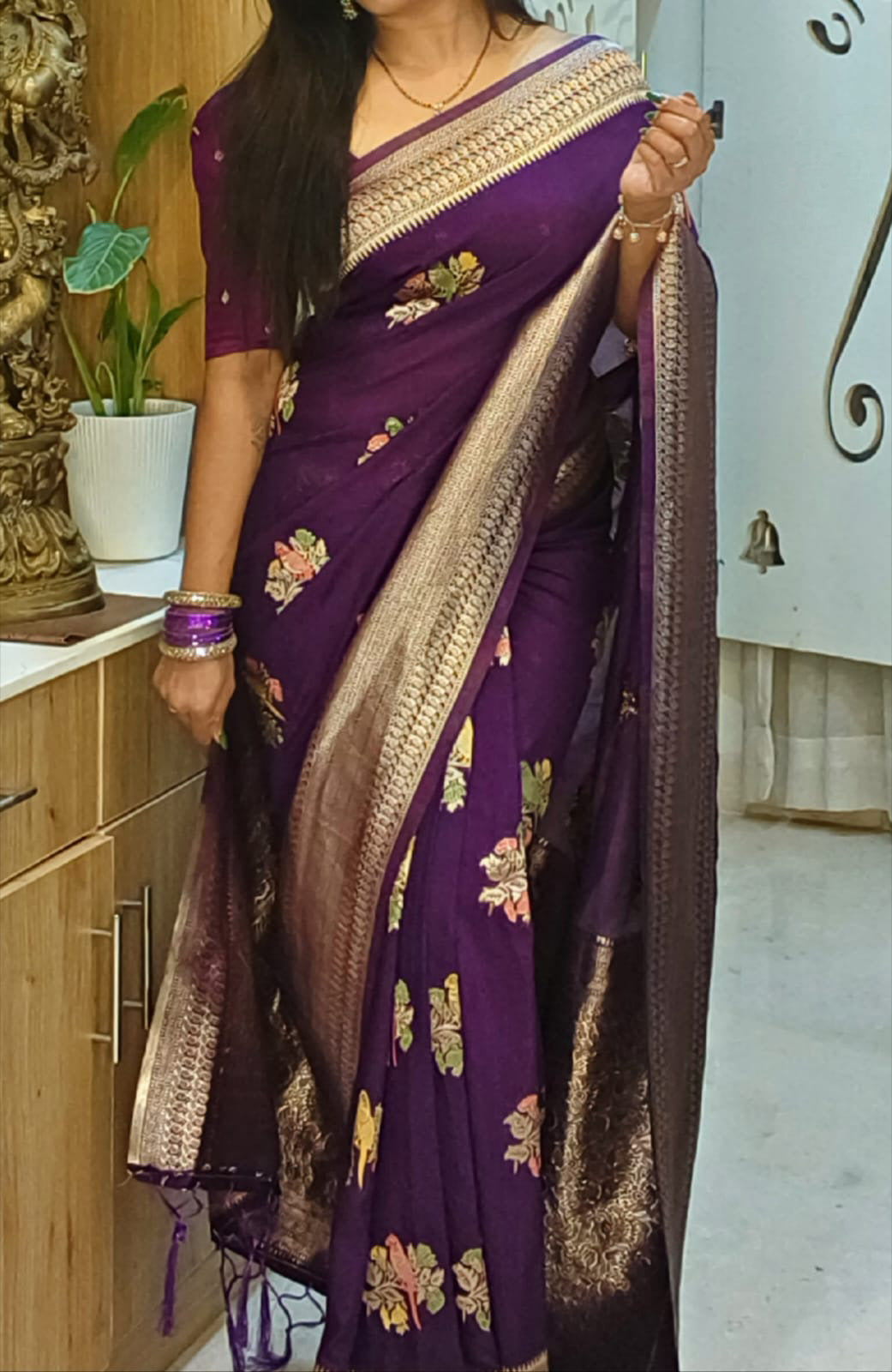 Sumptuous Purple Banarasi Dola Silk Saree With Intricate Blouse Piece