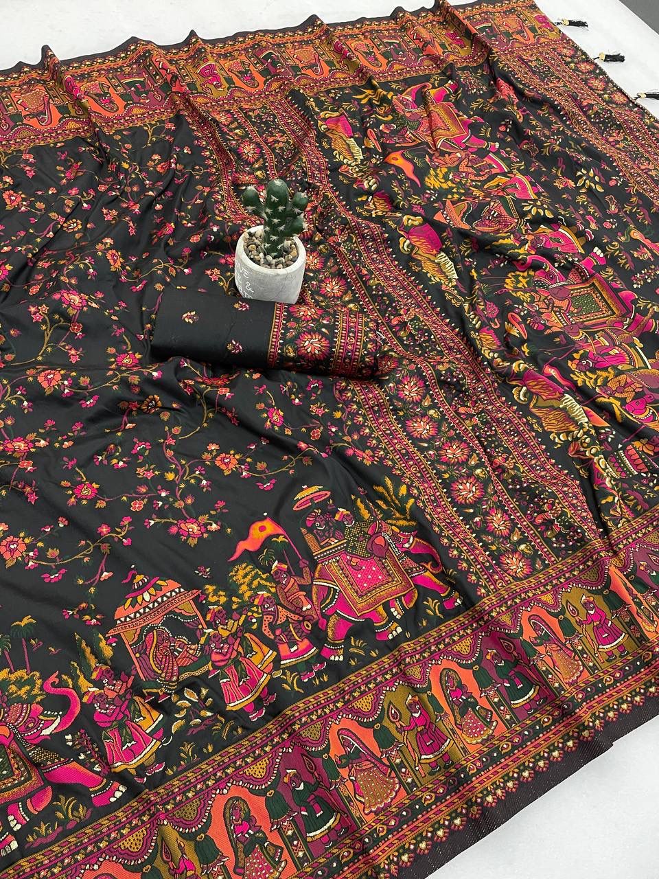 Mellifluous Black Pashmina Silk Saree With Ailurophile Blouse Piece