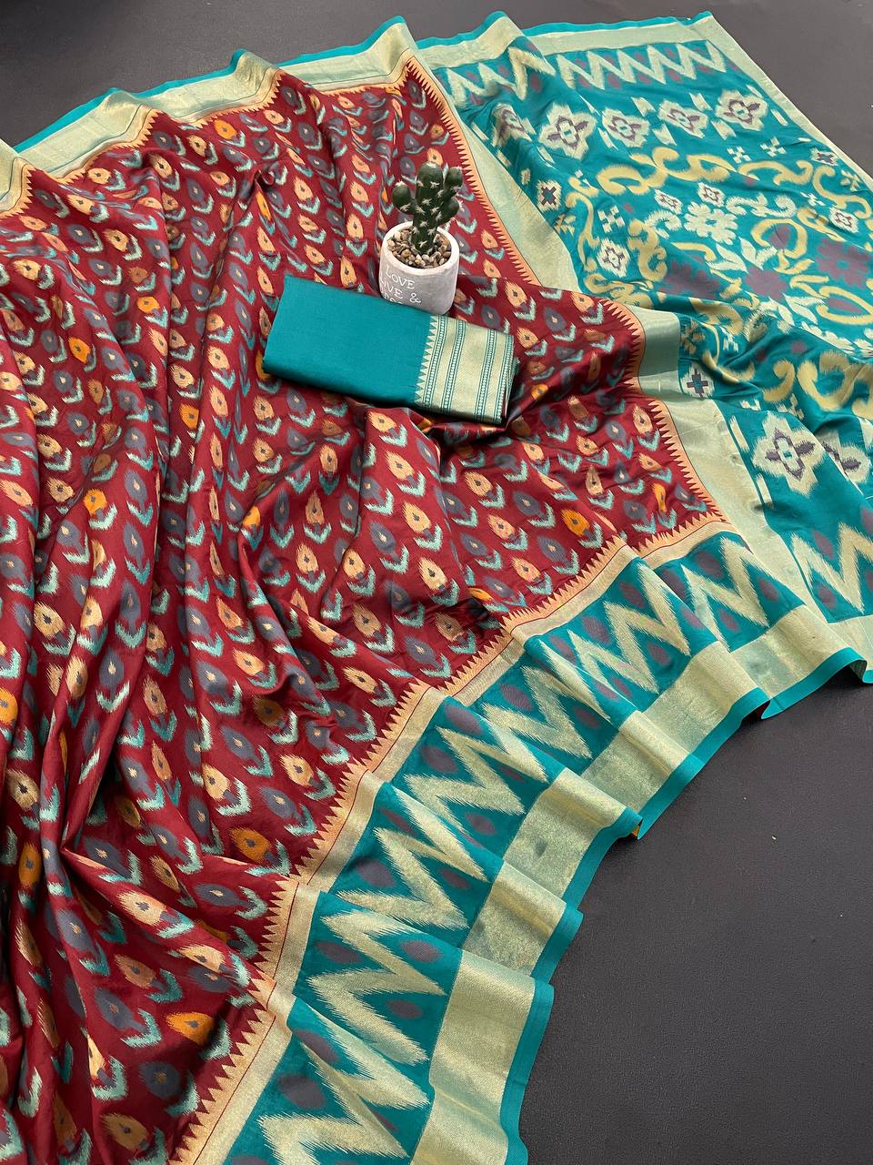 Eclat Brown Banarasi Ikkat Silk Saree With Beautiful Blouse Piece