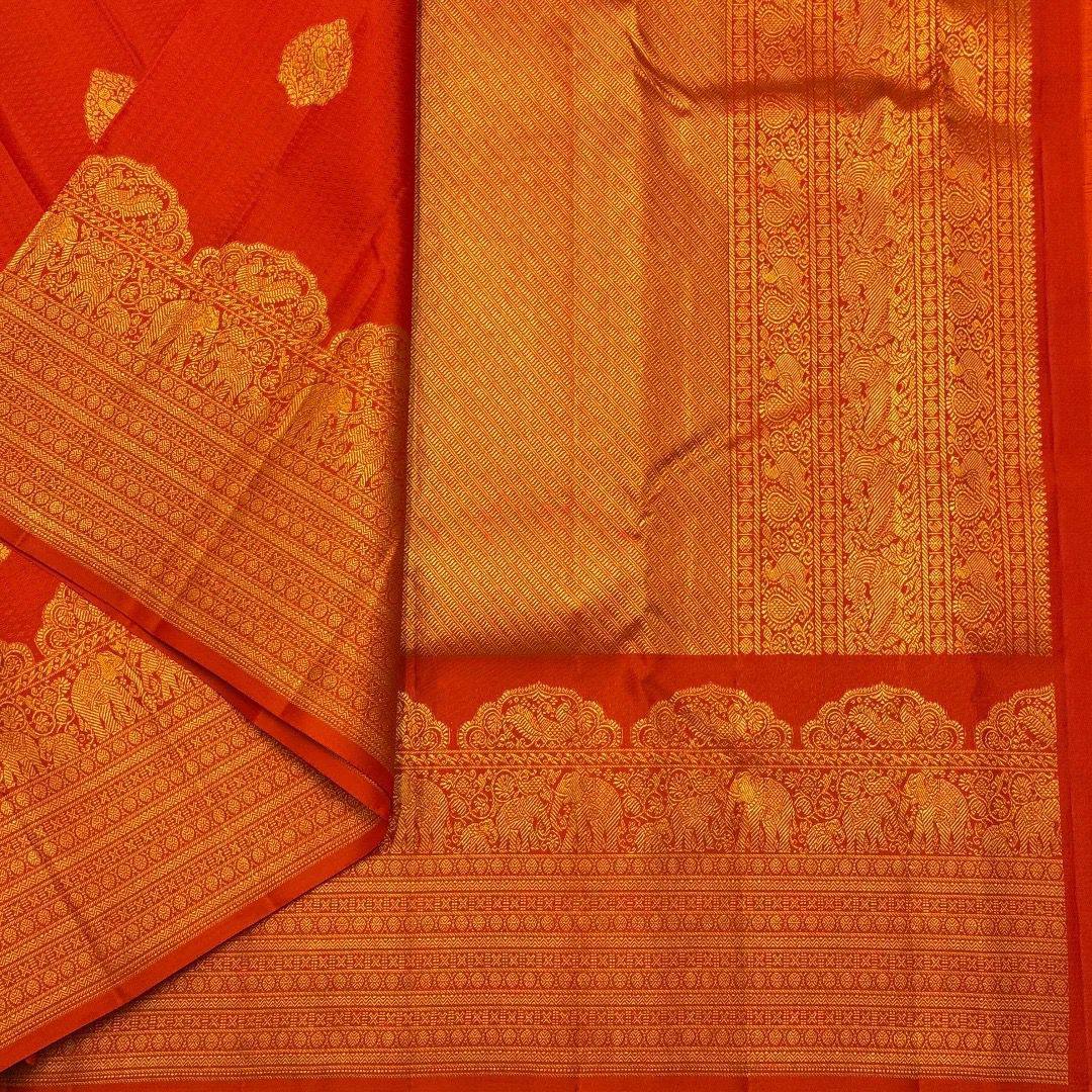 Scrupulous Red Soft Silk Saree With Imaginative Blouse Piece