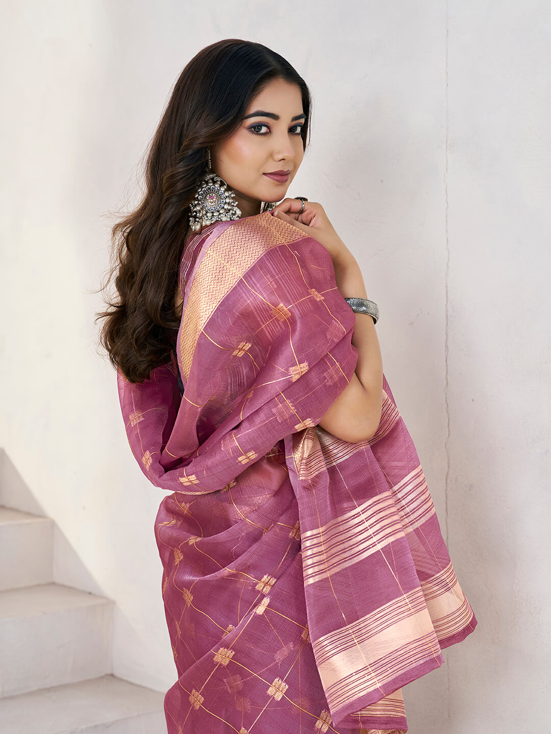 Magnificat Wine Zari Weaving Linen Silk Saree With Rhapsody Blouse Piece