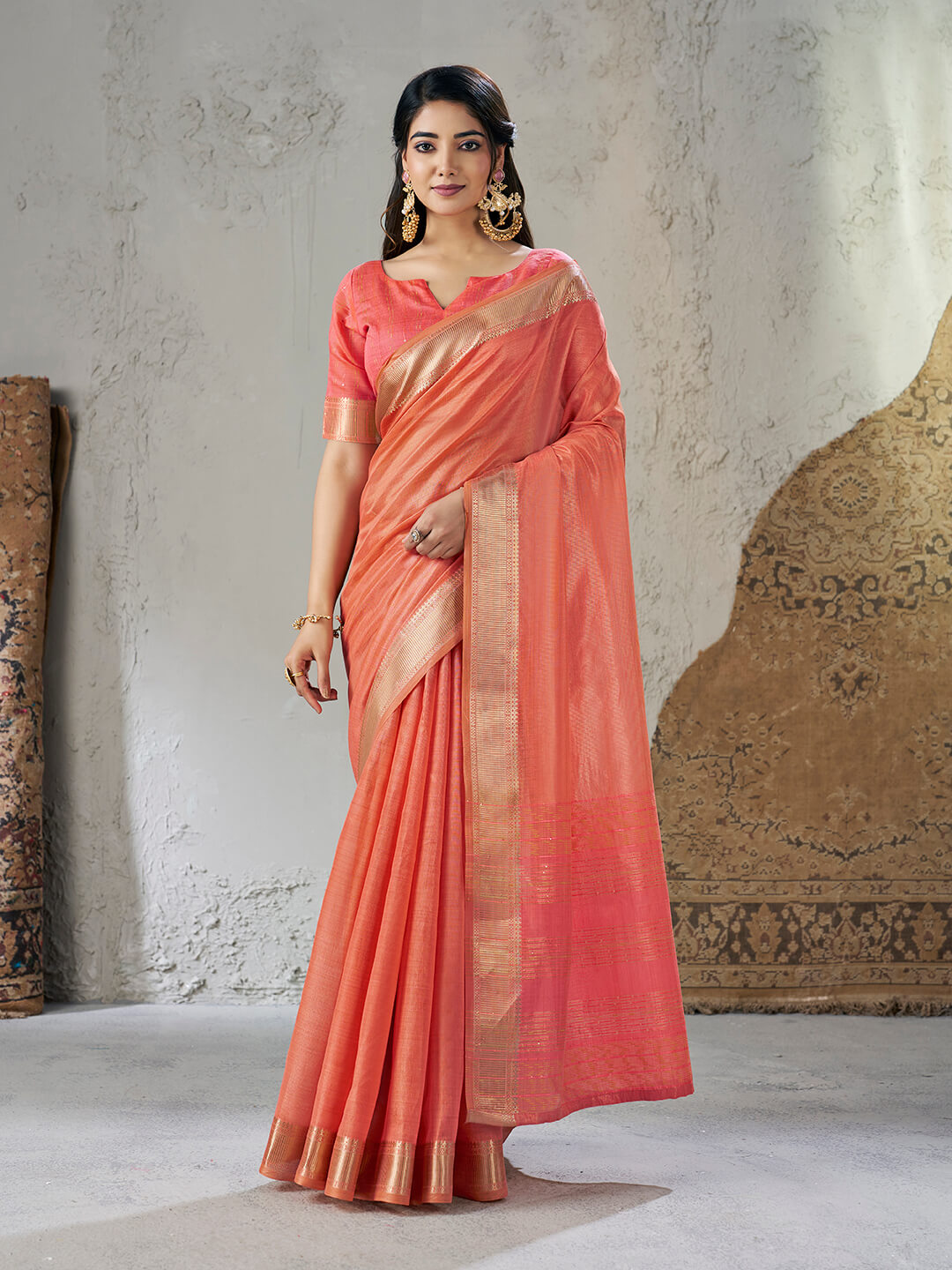 Susurrous Peach Zari Weaving Linen Silk Saree With Enticing Blouse Piece