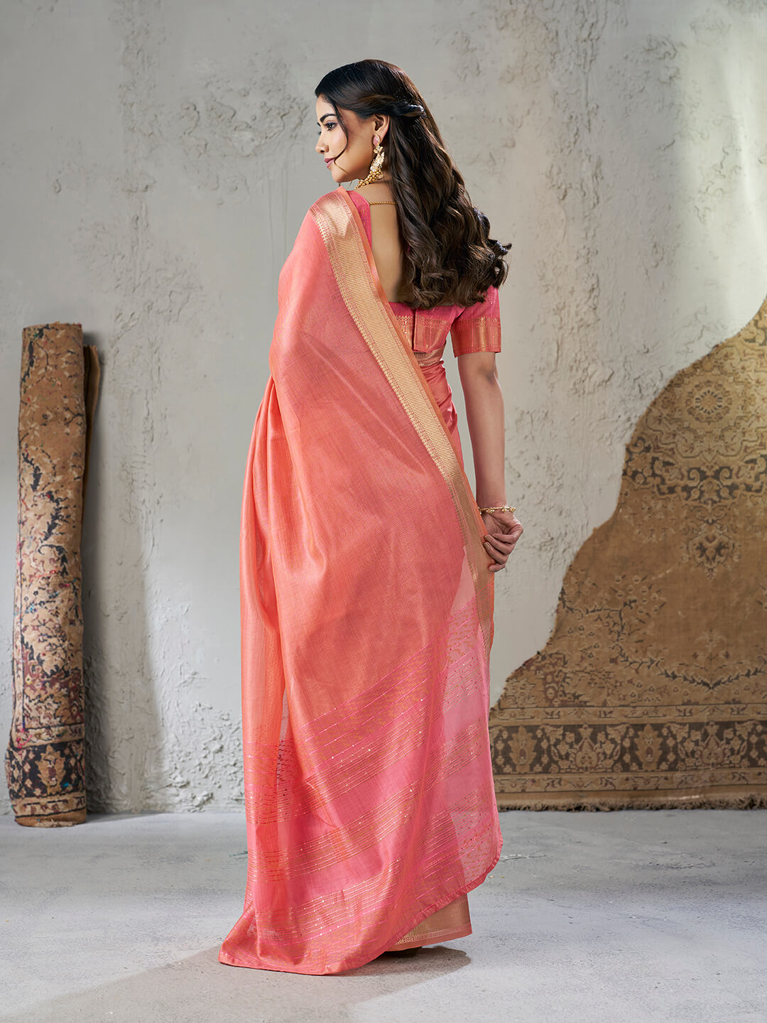 Skinny Pink Zari Weaving Linen Silk Saree With Seraglio Blouse Piece