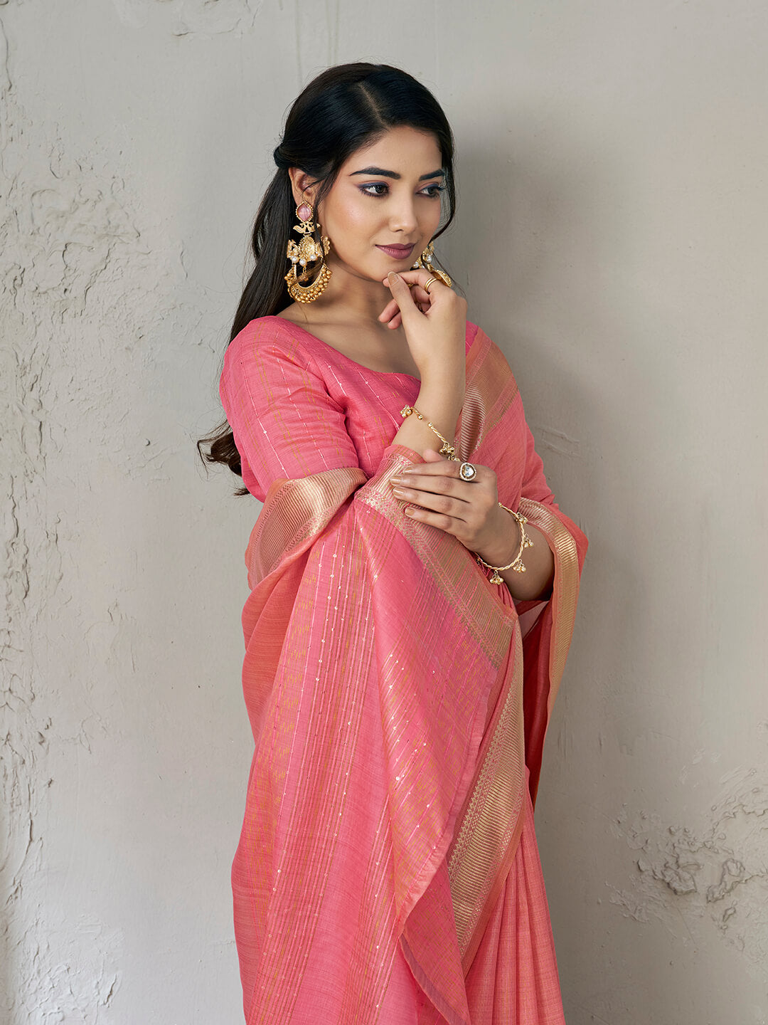 Skinny Pink Zari Weaving Linen Silk Saree With Seraglio Blouse Piece