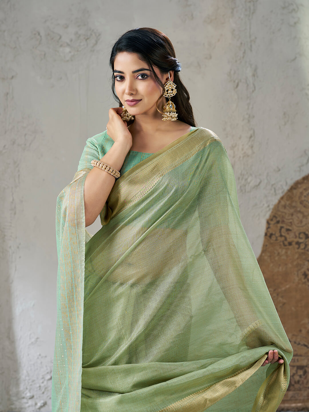 Breathtaking Pista Zari Weaving Linen Silk Saree With Desiring Blouse Piece