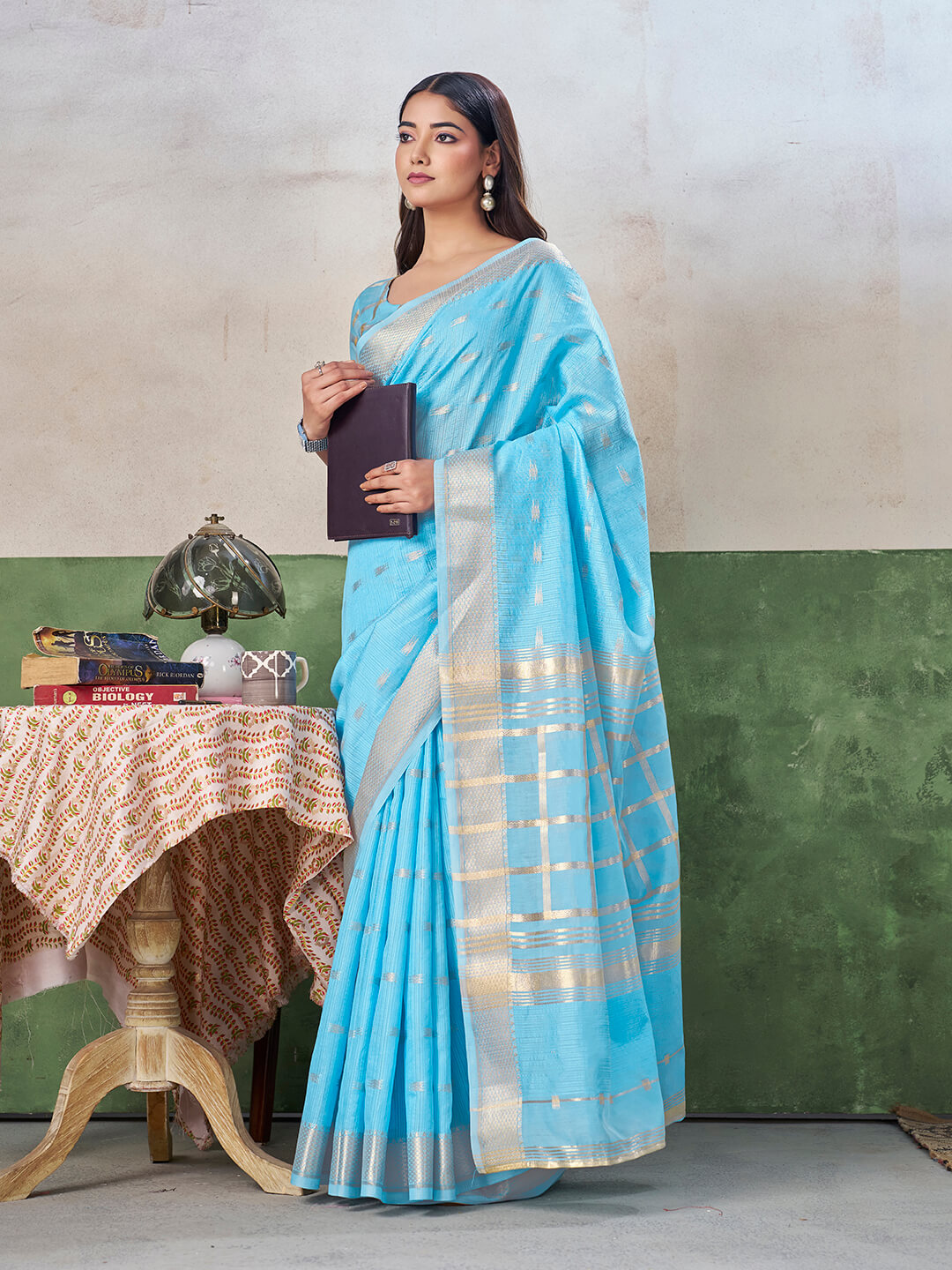 Scintilla Firozi Zari Weaving Linen Silk Saree With Adorable Blouse Piece