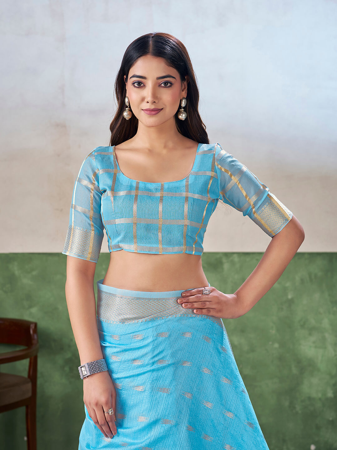 Scintilla Firozi Zari Weaving Linen Silk Saree With Adorable Blouse Piece