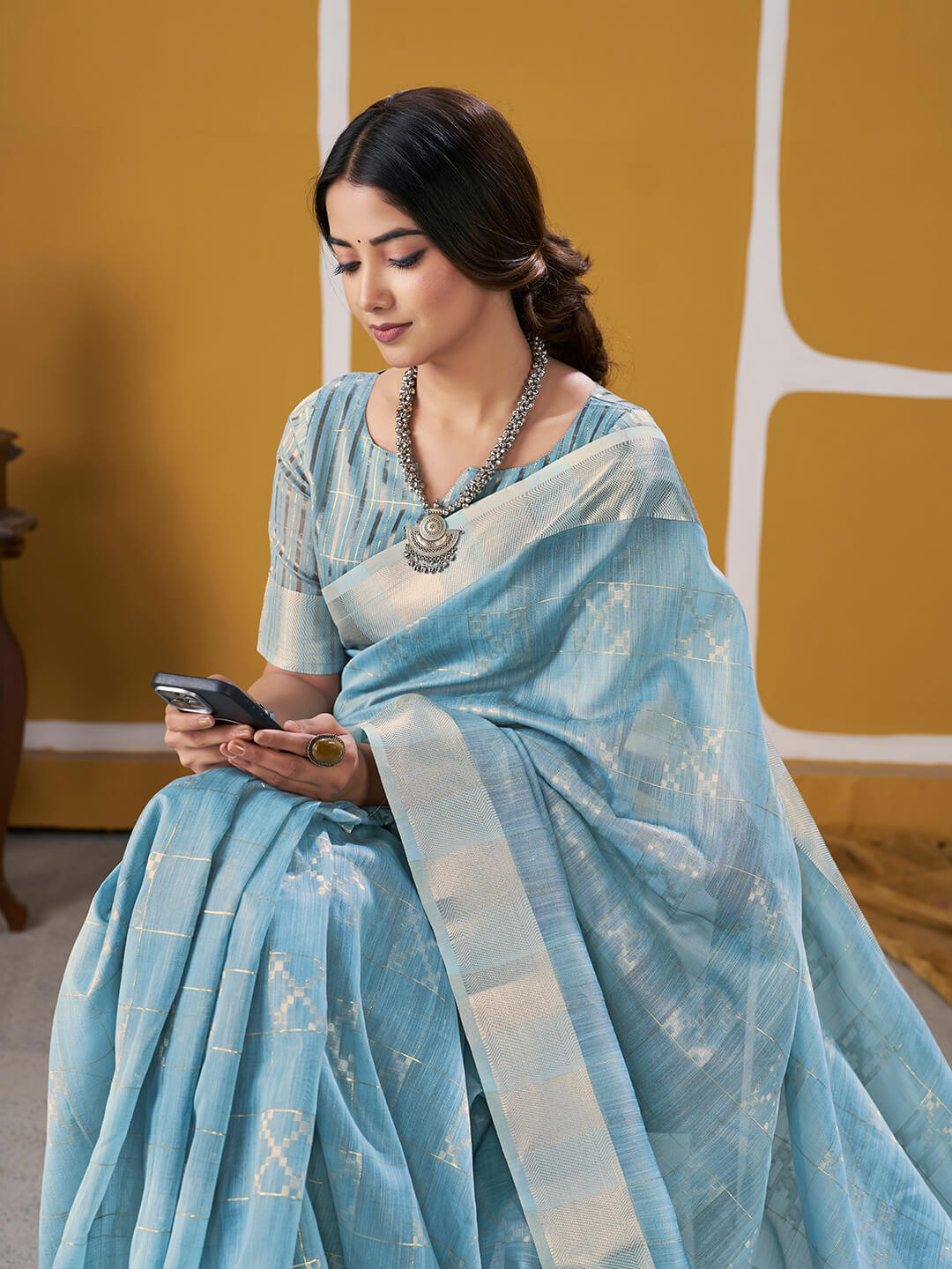 Transcendent Sky Zari Weaving Linen Silk Saree With Elegant Blouse Piece