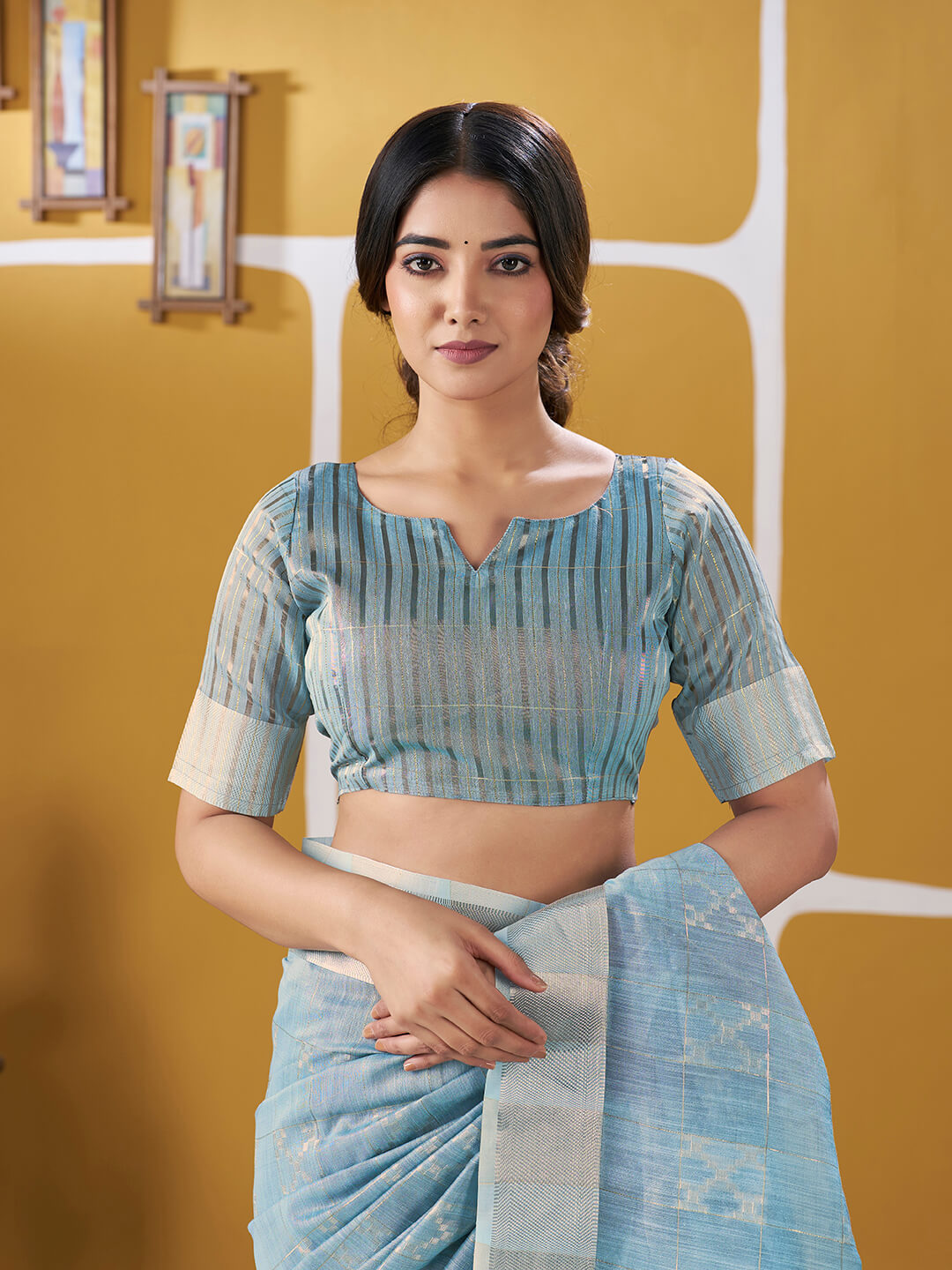 Transcendent Sky Zari Weaving Linen Silk Saree With Elegant Blouse Piece