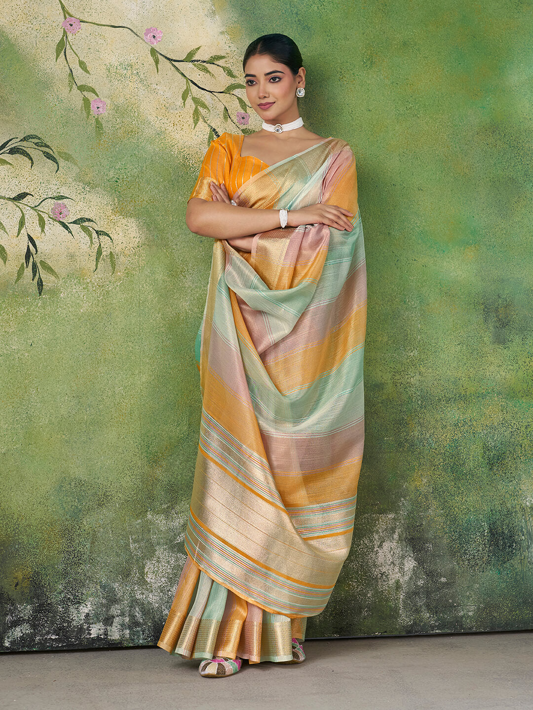 Evanescent Multicolor Zari Weaving Linen Silk Saree With Flaunt Blouse Piece