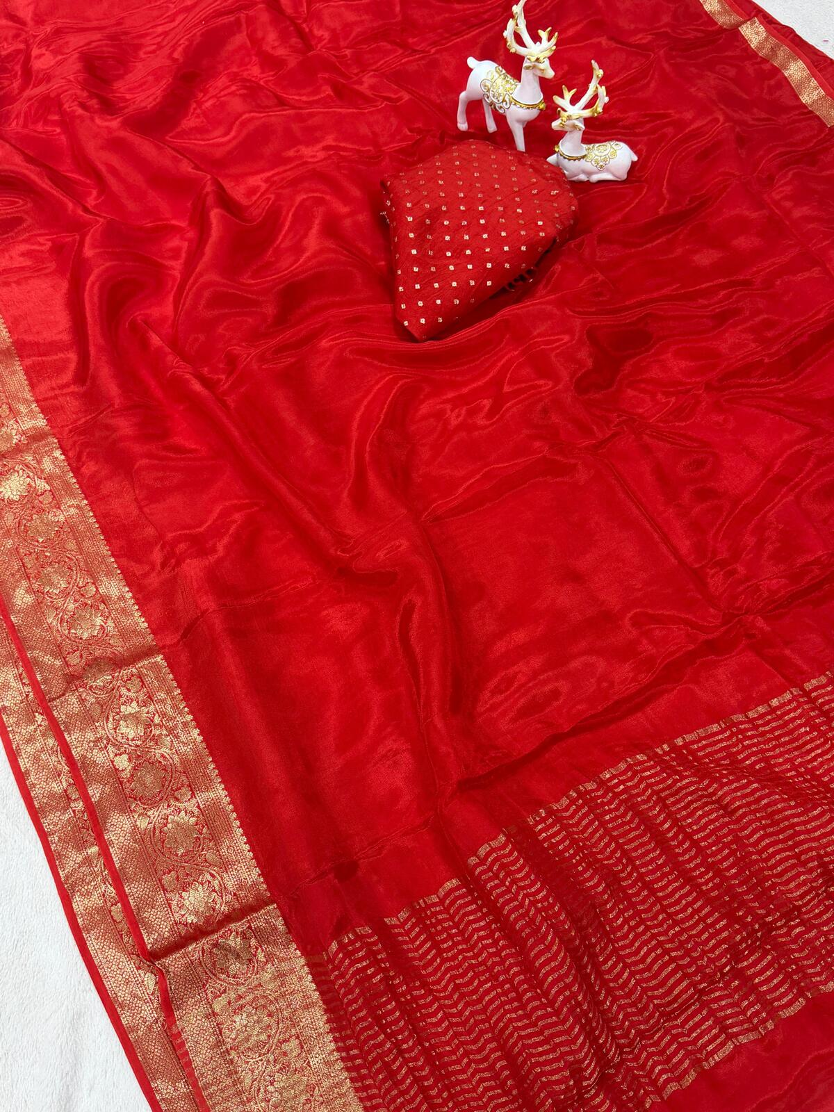 Artistic Red Pure Zari Weaving Banarasi Silk Saree With Dazzling Blouse Piece