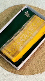 Energetic Dark Green Soft Silk Saree With Hypnotic Blouse Piece