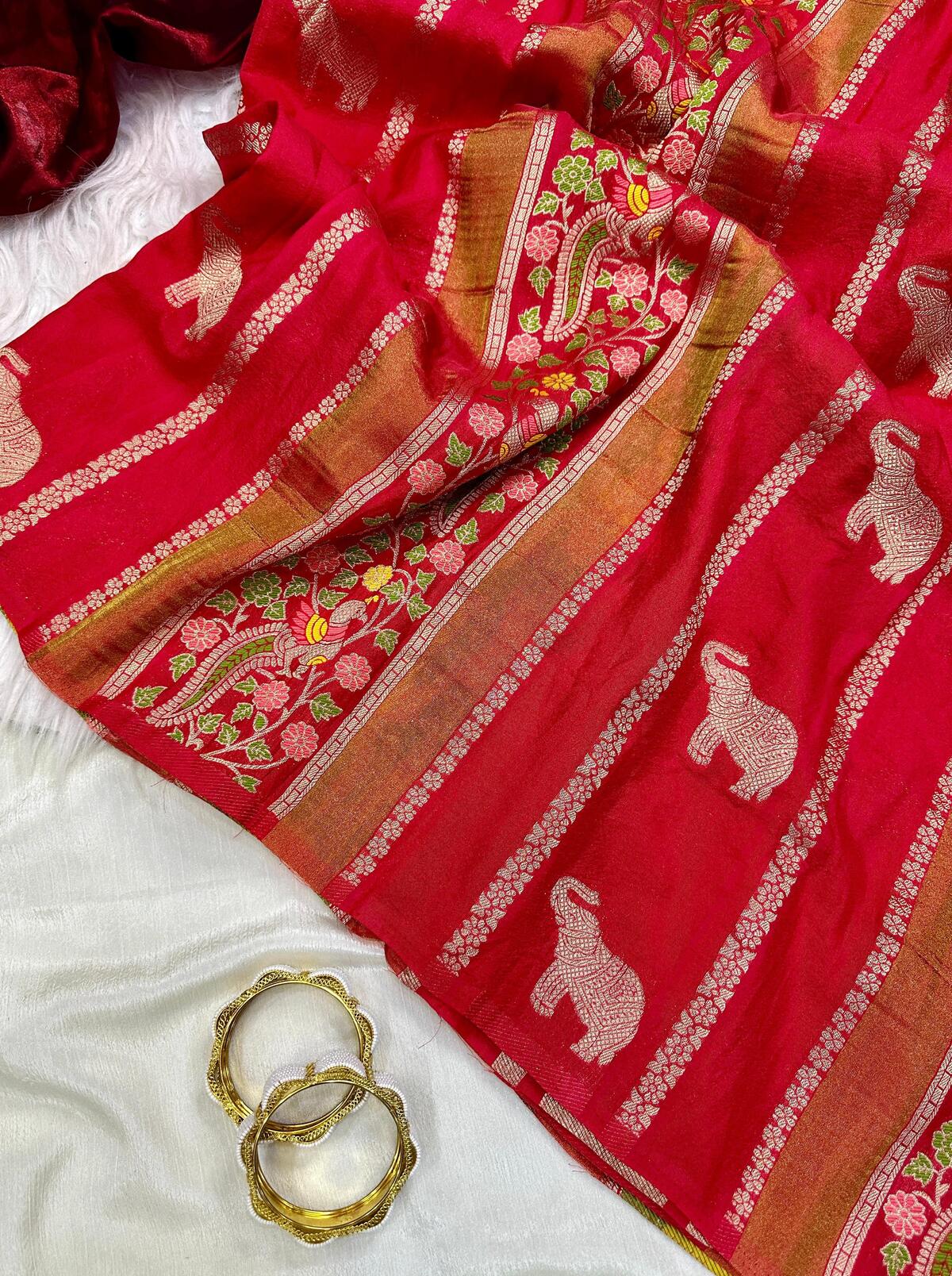 Murmurous Red Banarasi Tissue Silk Saree With Sophisticated Blouse Piece