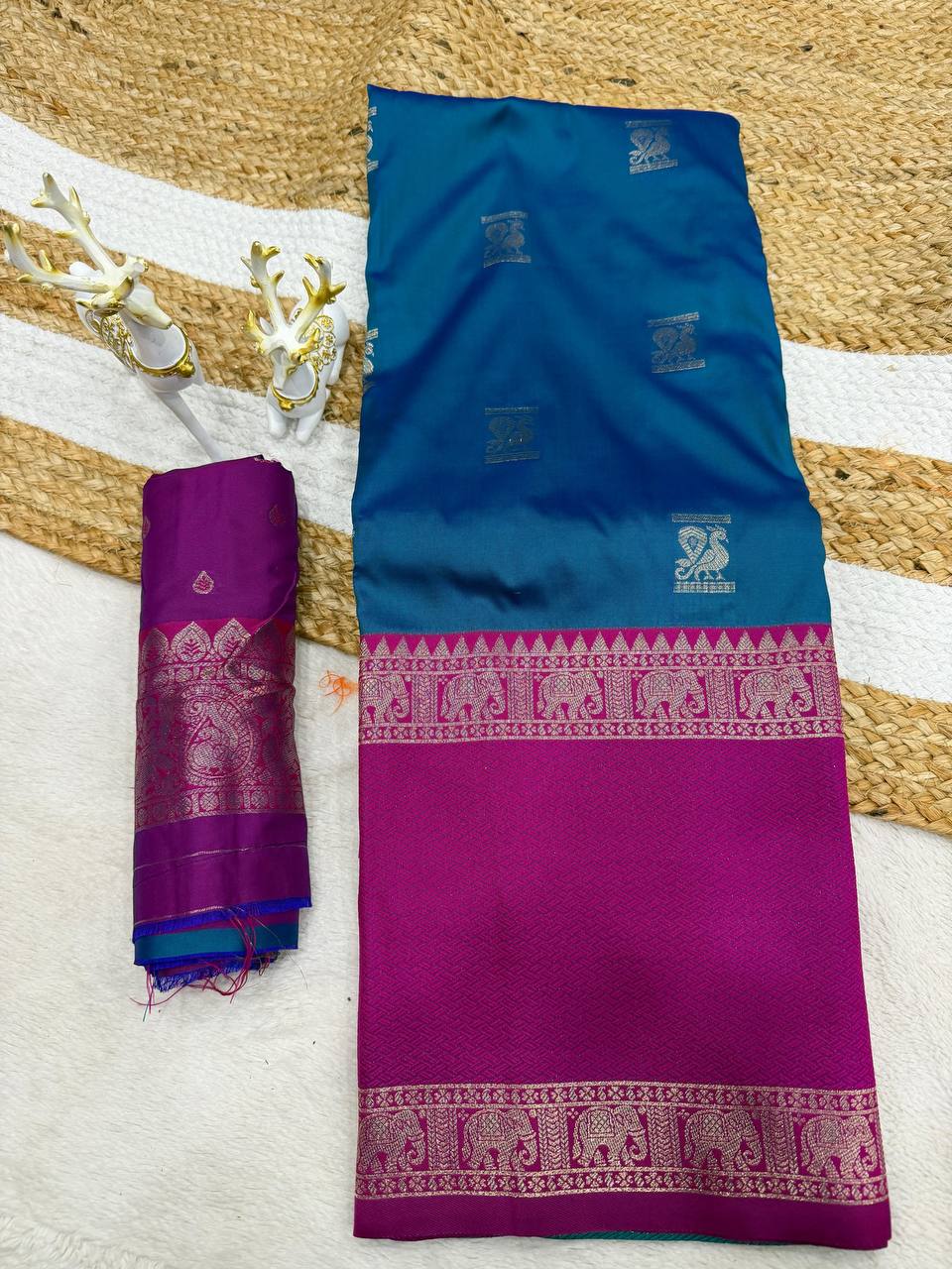 Assemblage Rama Pure Zari Weaving Banarasi Silk Saree With Seraphic Blouse Piece