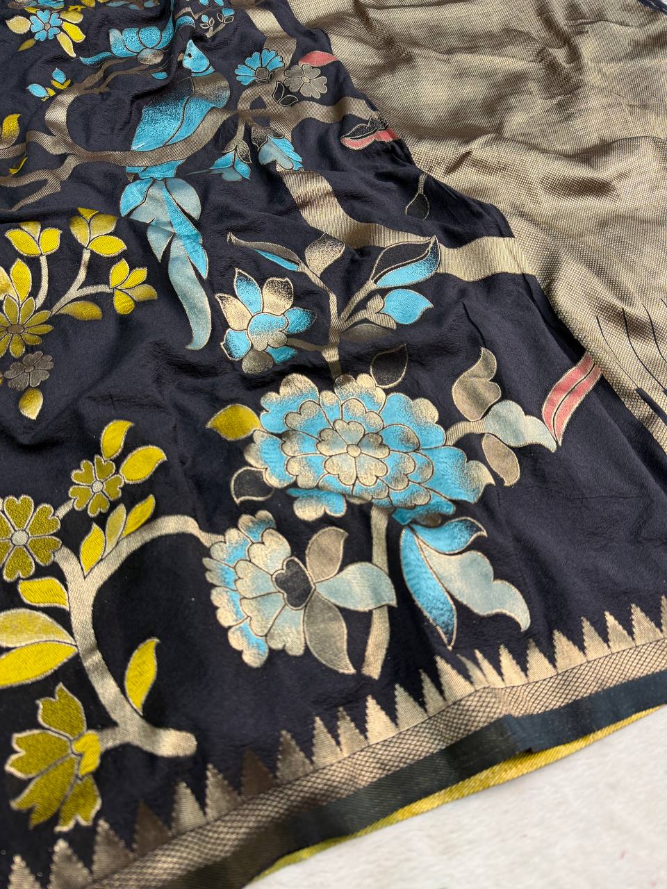 Gleaming Black Khadi Georgette Banarasi Silk Saree With Moiety Blouse Piece