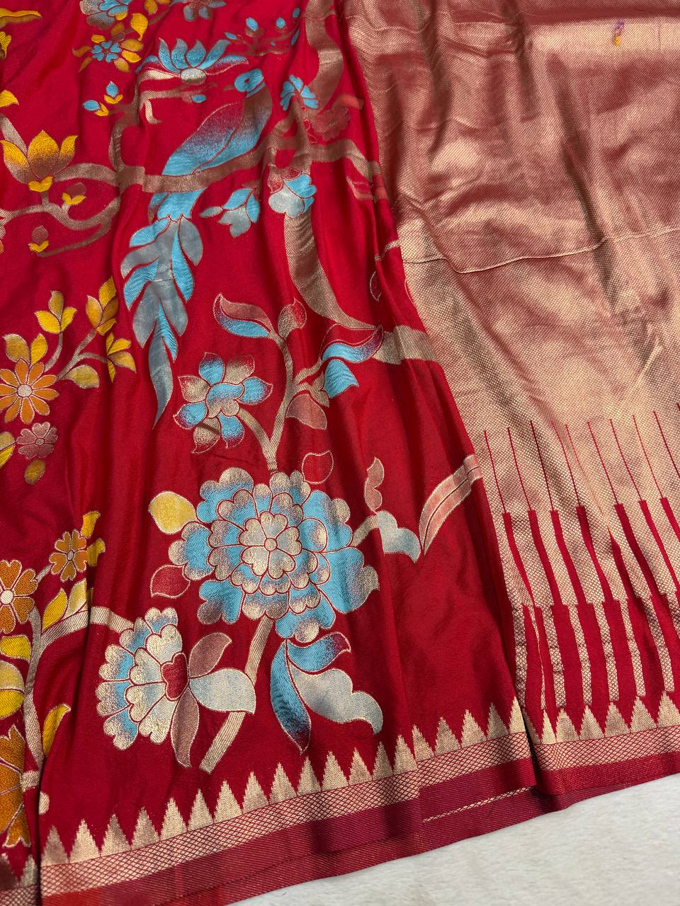 Lassitude Red Khadi Georgette Banarasi Silk Saree With Incomparable Blouse Piece