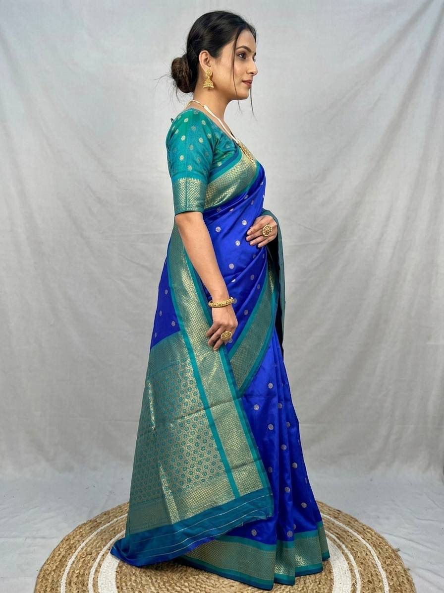 Transcendent Royal Blue Pure Zari Weaving Banarasi Silk Saree With Beautiful Blouse Piece