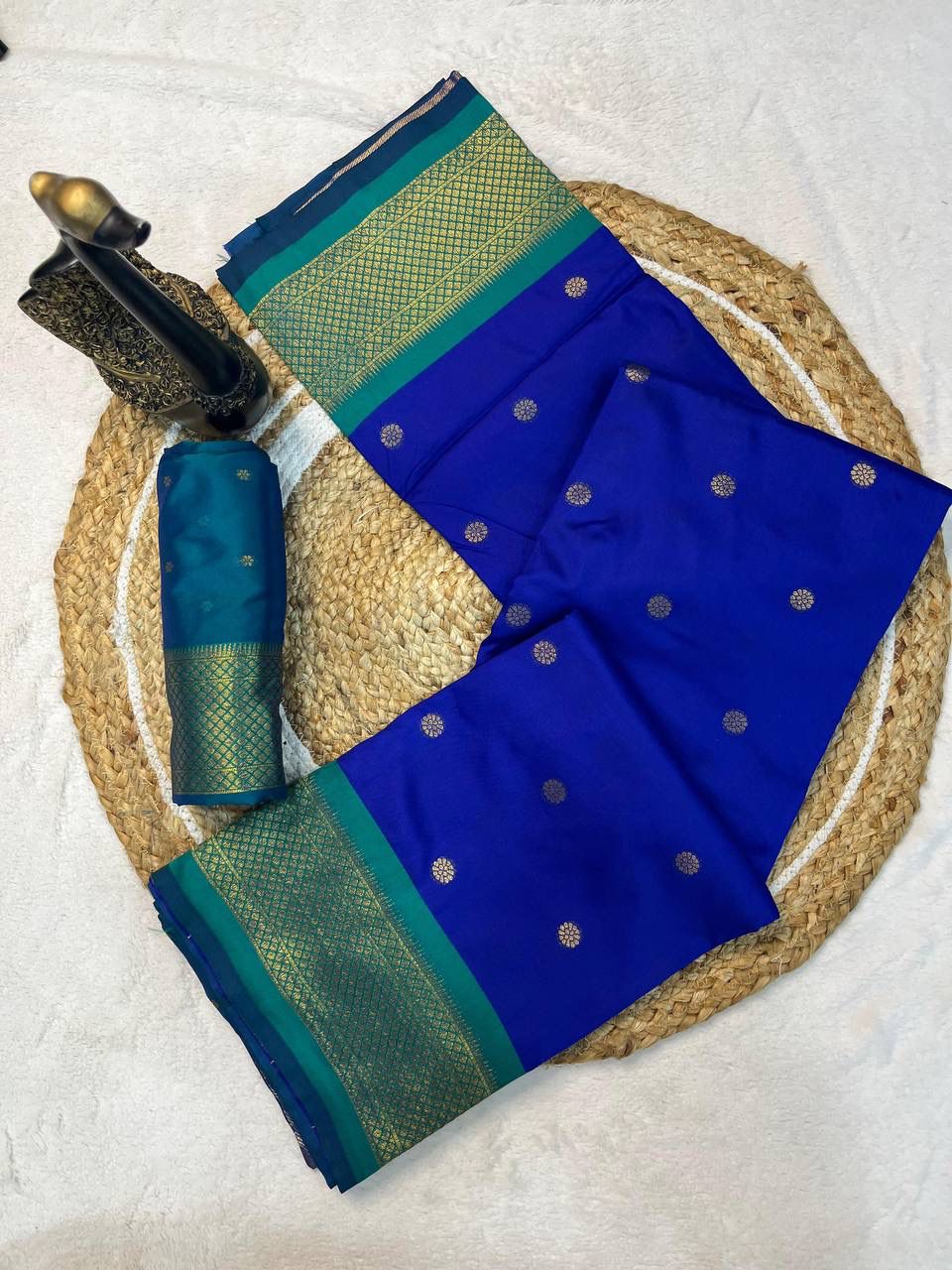 Transcendent Royal Blue Pure Zari Weaving Banarasi Silk Saree With Beautiful Blouse Piece