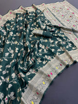 Beguiling Dark Green Soft Banarasi Silk Saree With Lissome Blouse Piece