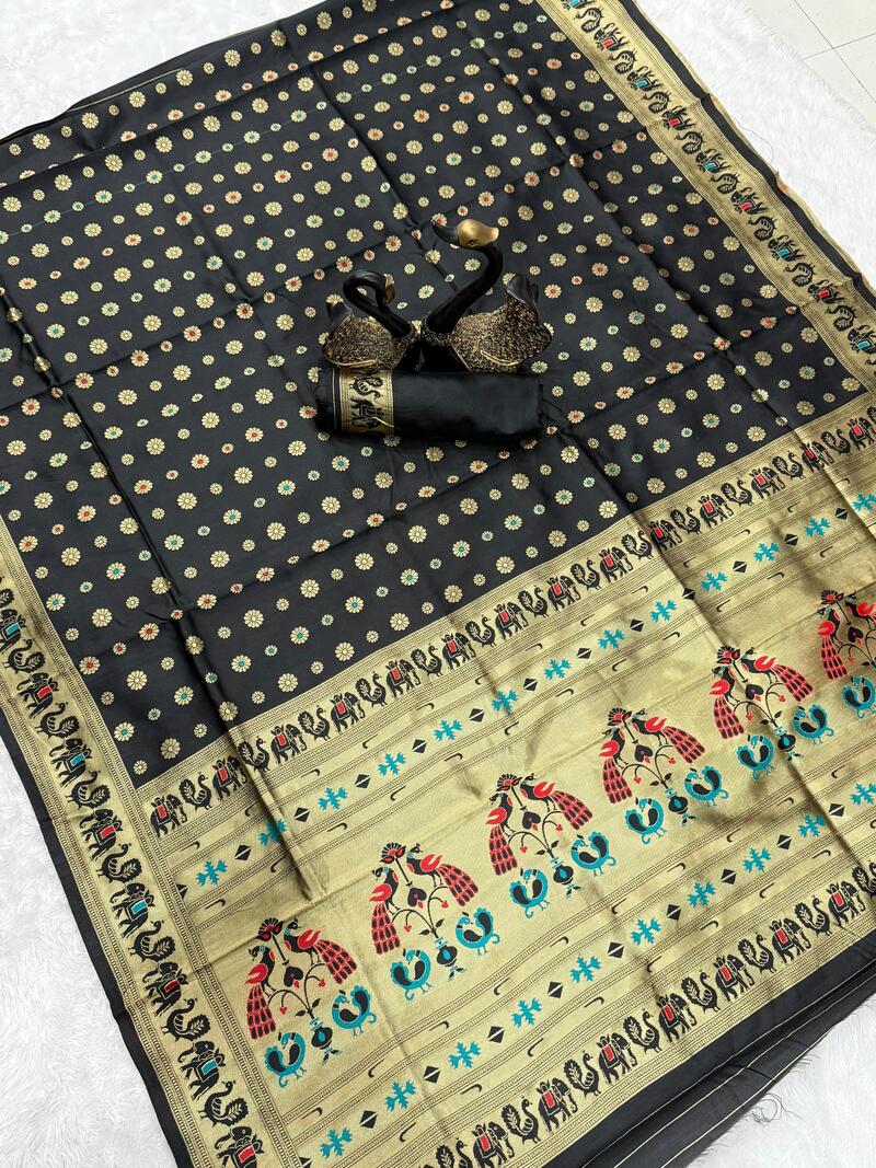 Amazing Black Paithani Silk Saree With Gratifying Blouse Piece