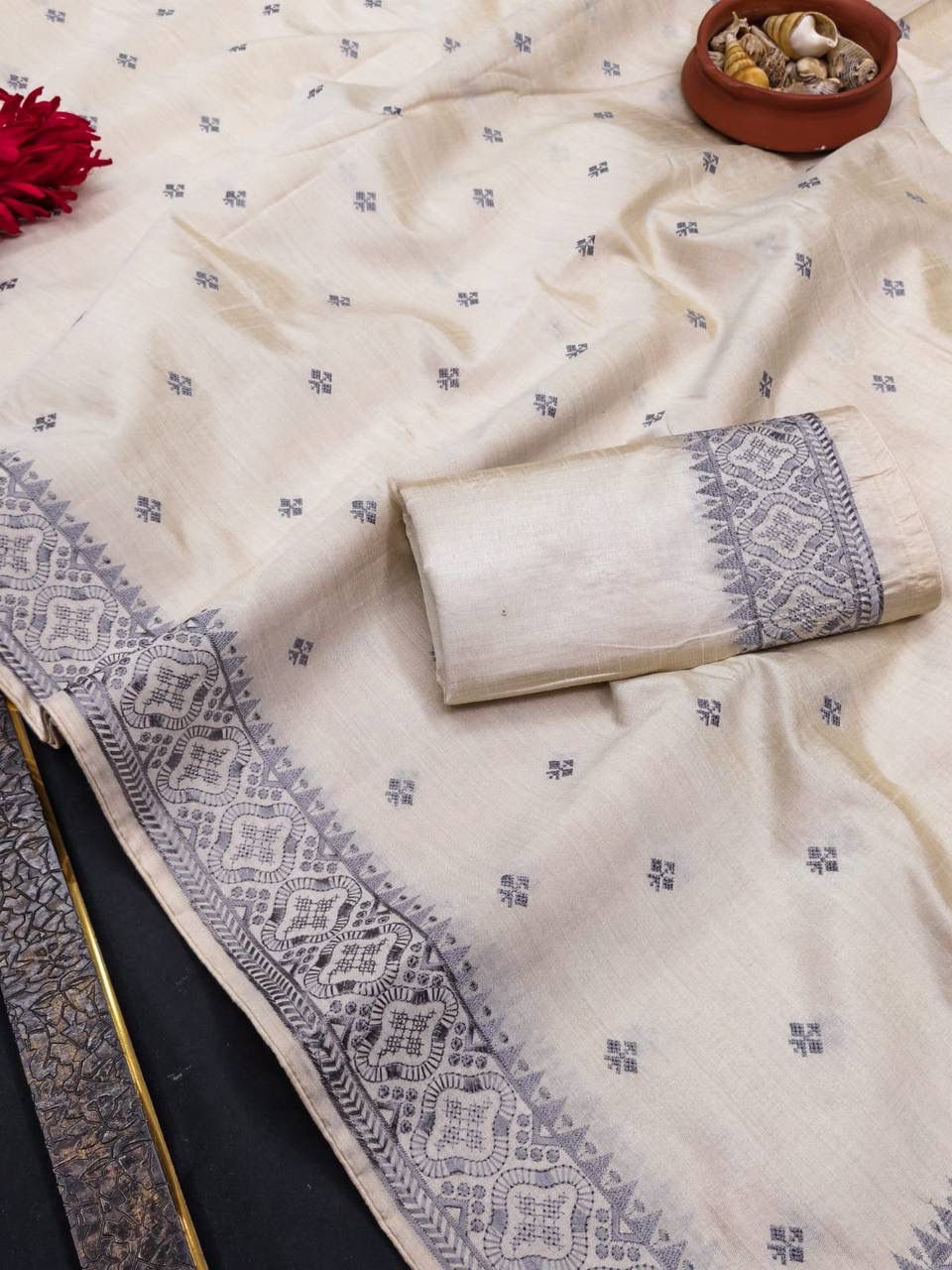 Demanding Off White Embroidery Work Tussar Silk Saree With Rhapsody Blouse Piece
